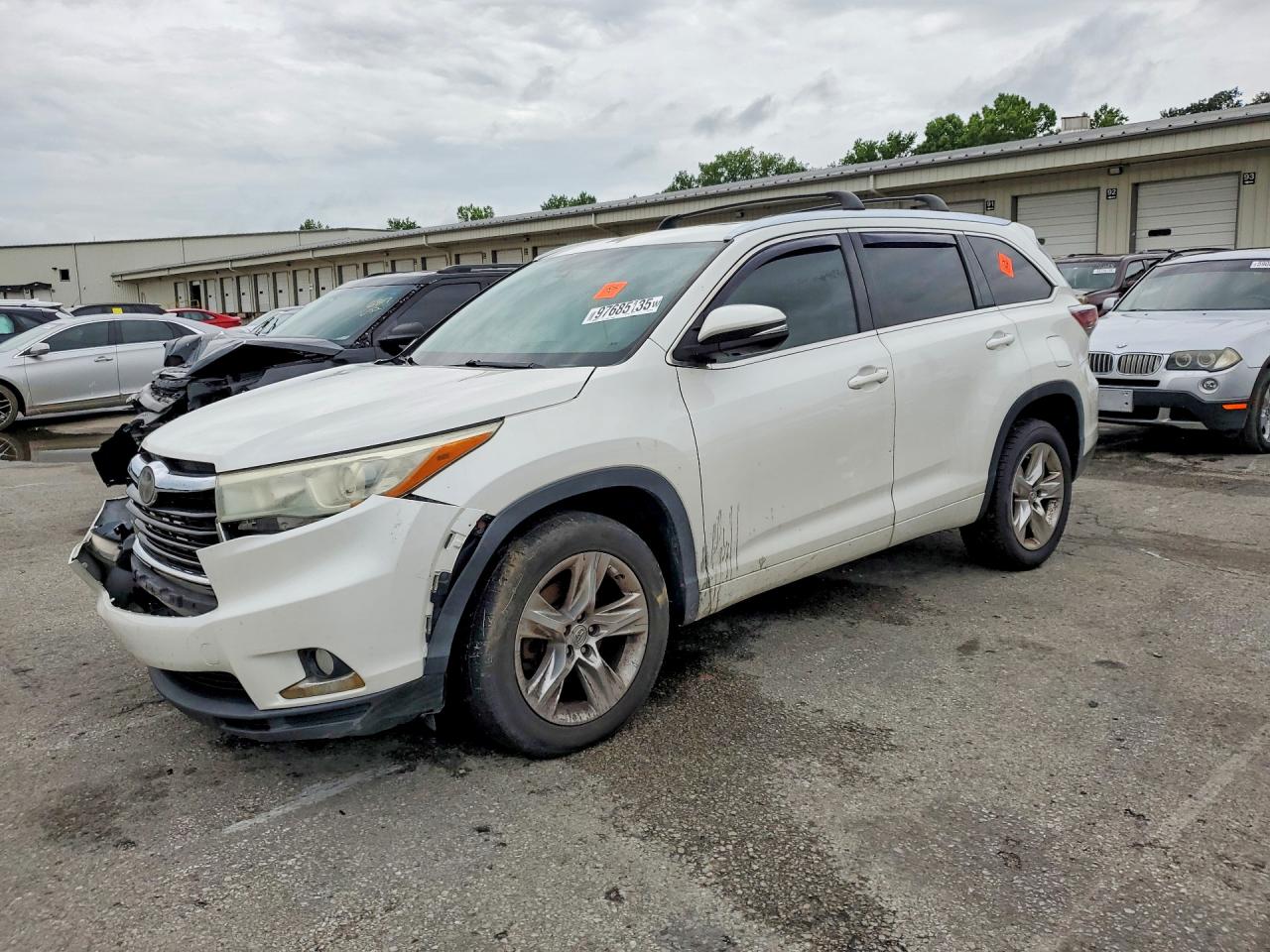 2015 Toyota Highlander Limited White vin: 5TDYKRFH7FS069725