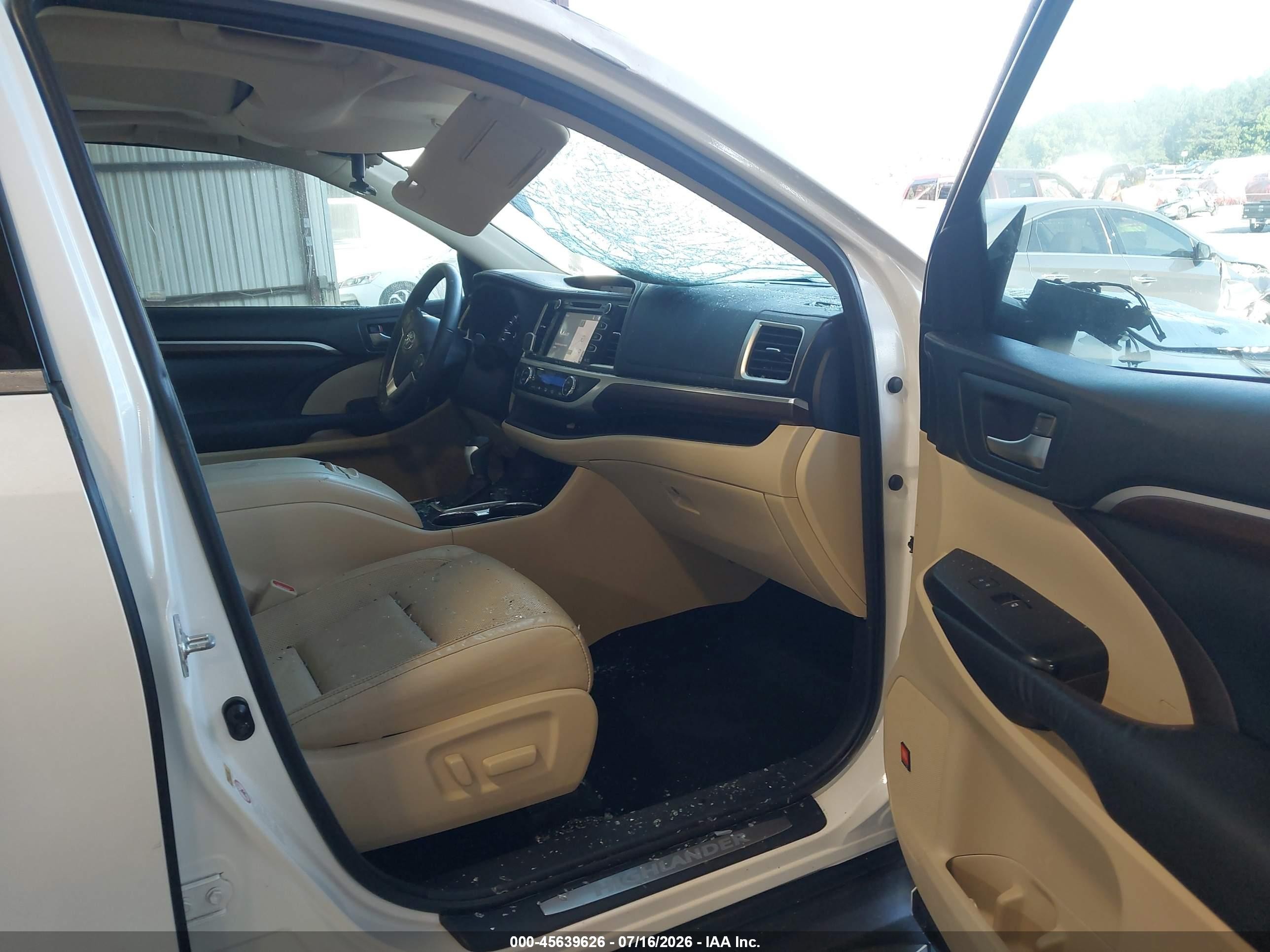 2015 Toyota Highlander Limited V6 Белый vin: 5TDYKRFH7FS104280