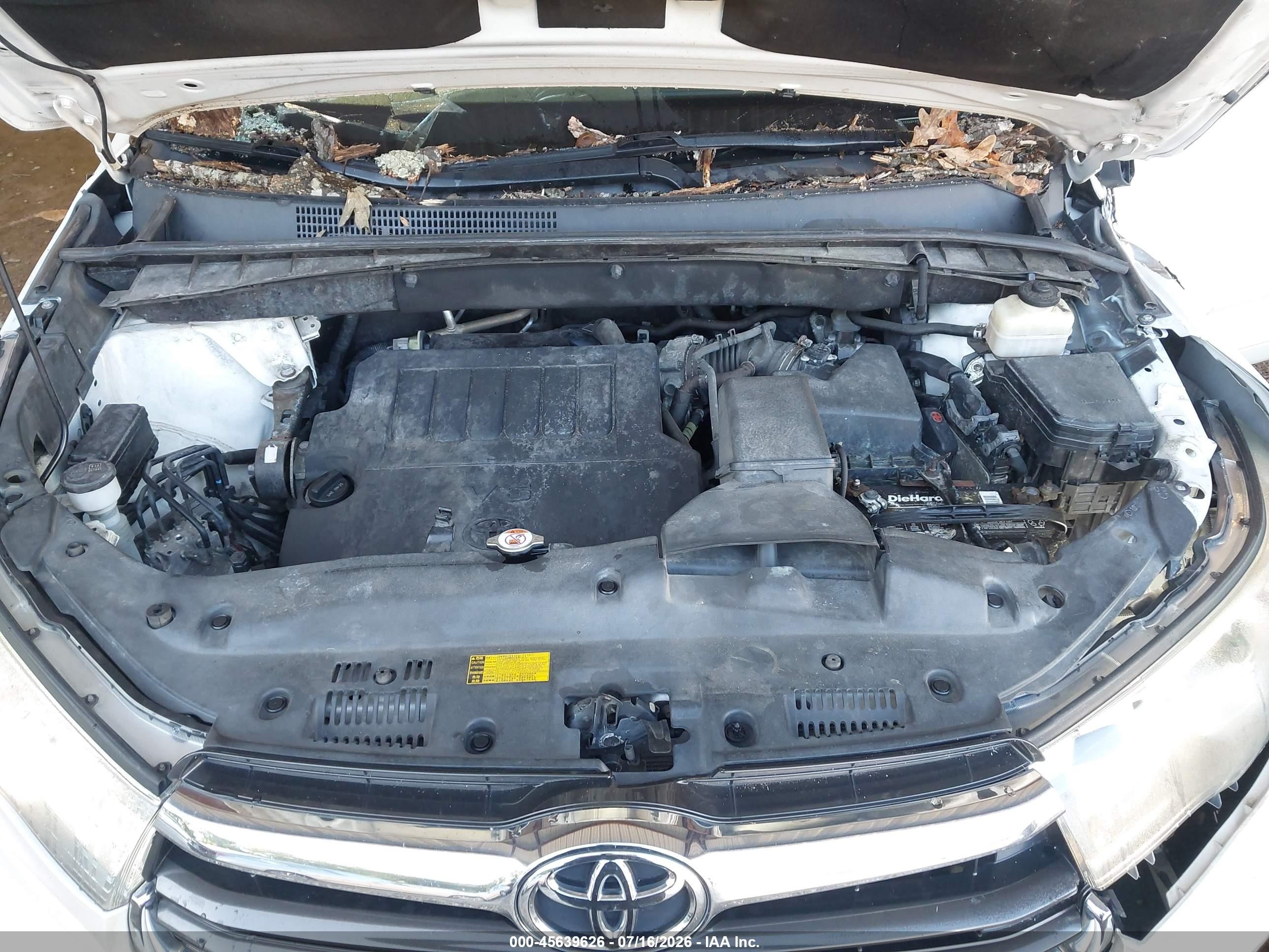 2015 Toyota Highlander Limited V6 Белый vin: 5TDYKRFH7FS104280