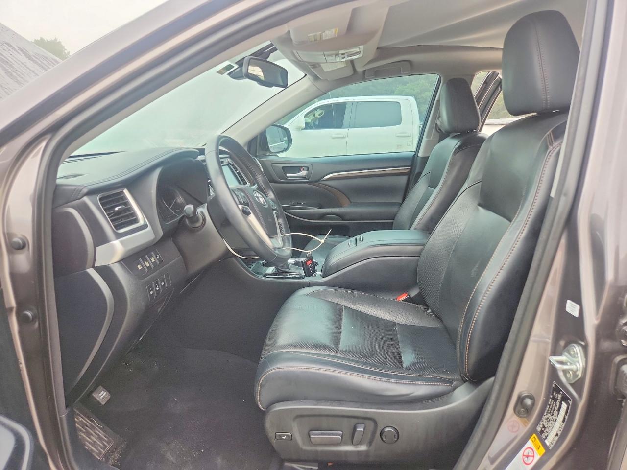 2015 Toyota Highlander Limited Platinum Серый vin: 5TDYKRFH7FS108703