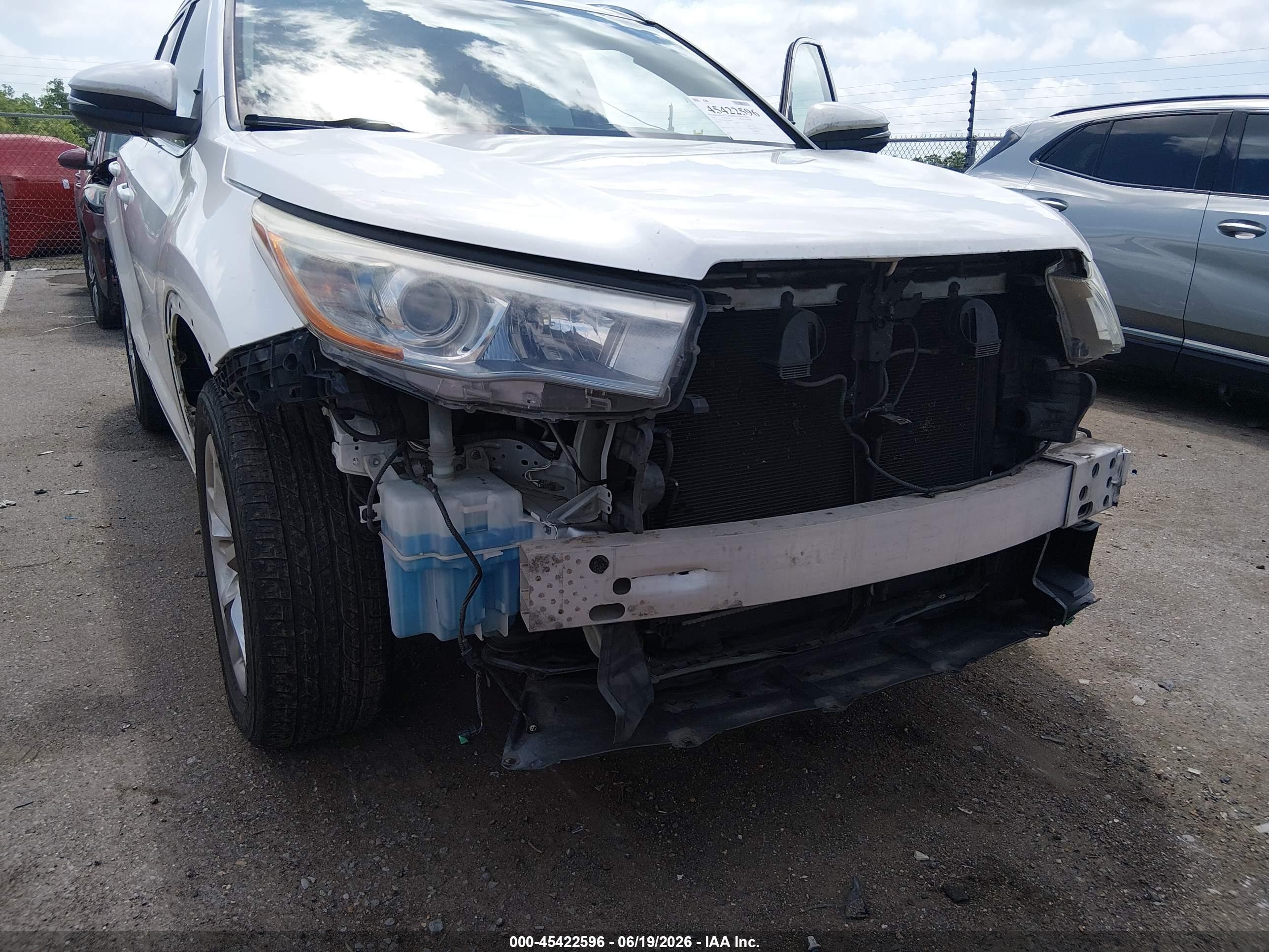 2015 Toyota Highlander Limited V6 White vin: 5TDYKRFH8FS080491