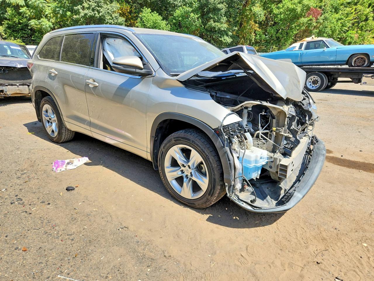 2015 Toyota Highlander Limited Silver vin: 5TDYKRFH8FS086002