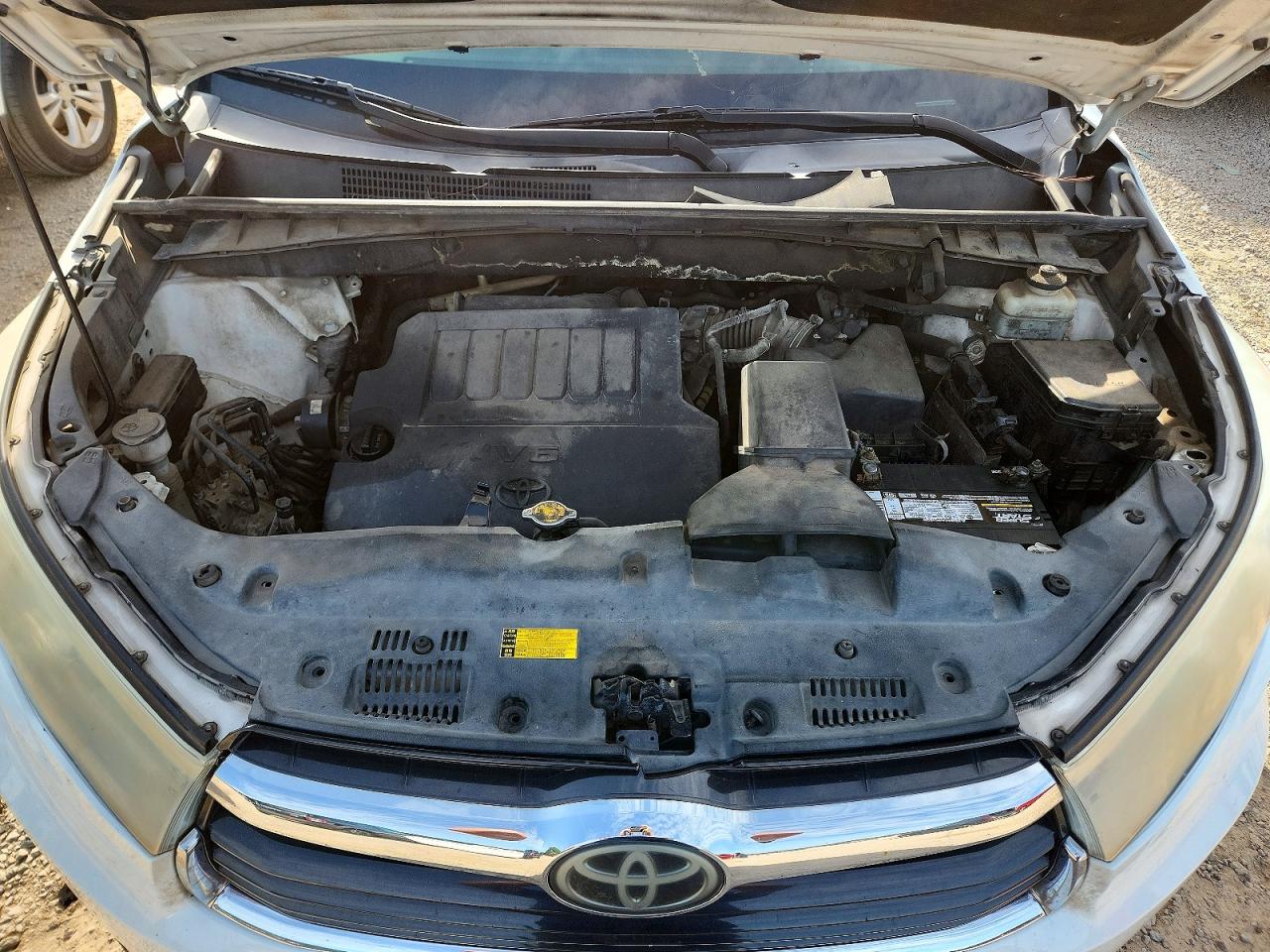 2015 Toyota Highlander Limited Platinum White vin: 5TDYKRFH8FS091281
