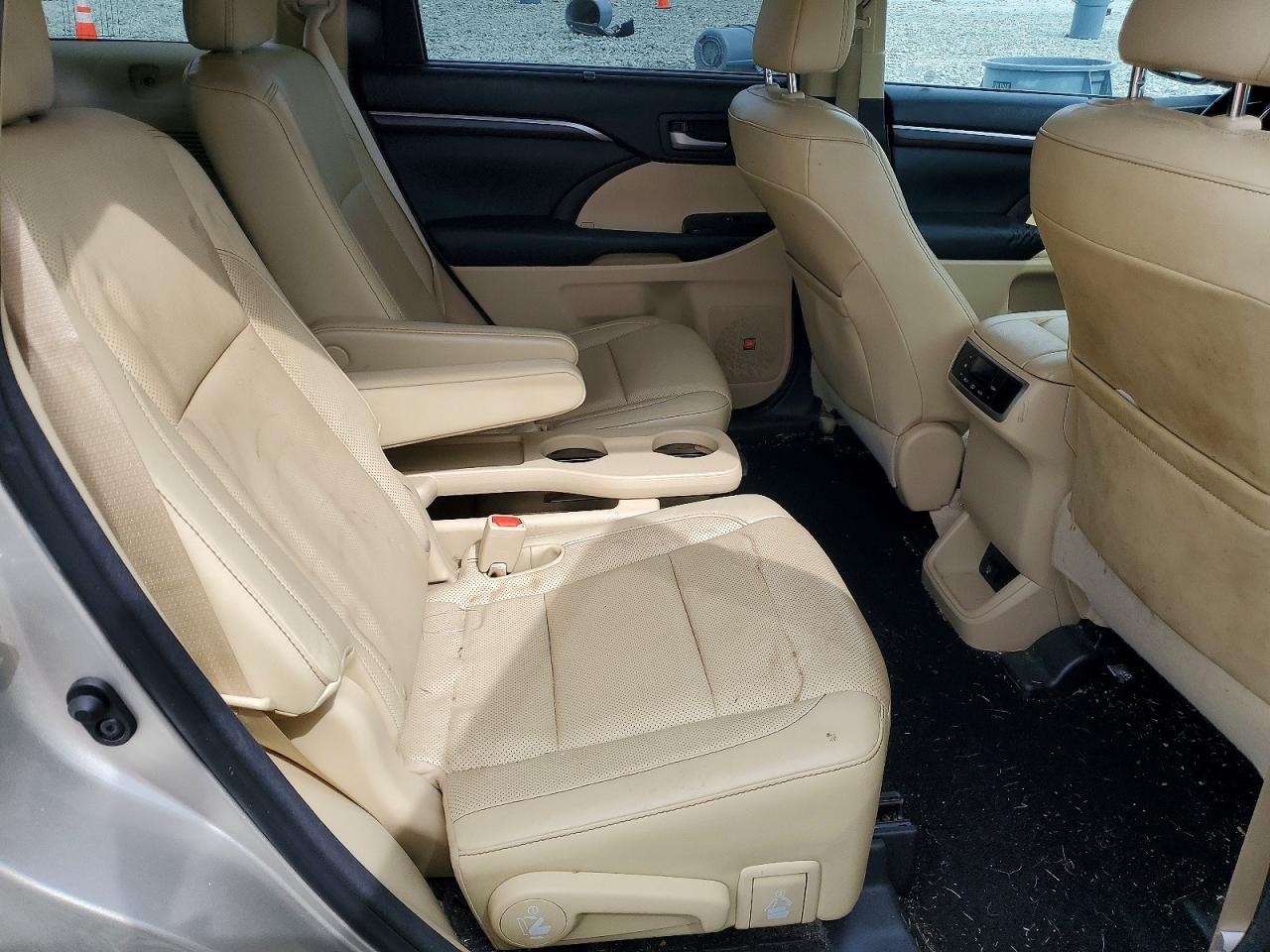 2014 Toyota Highlander Limited Бежевый vin: 5TDYKRFH9ES032190