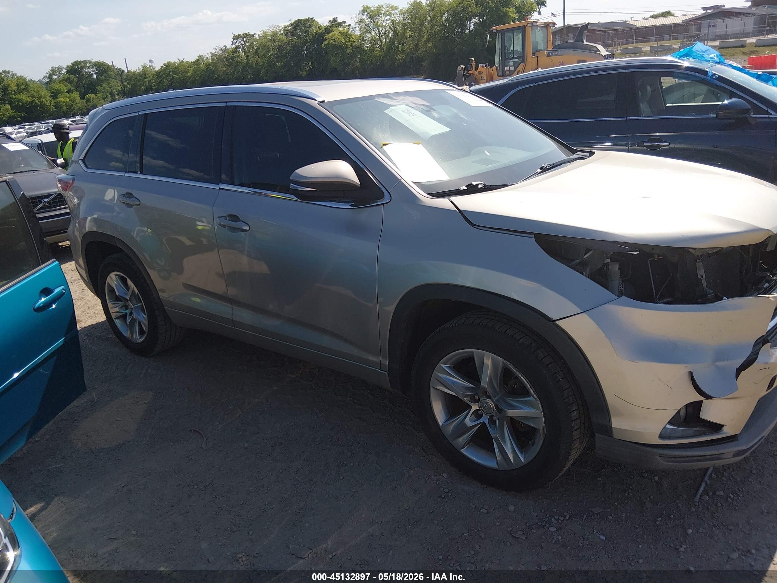 2015 Toyota Highlander Limited V6 Gold vin: 5TDYKRFH9FS080838