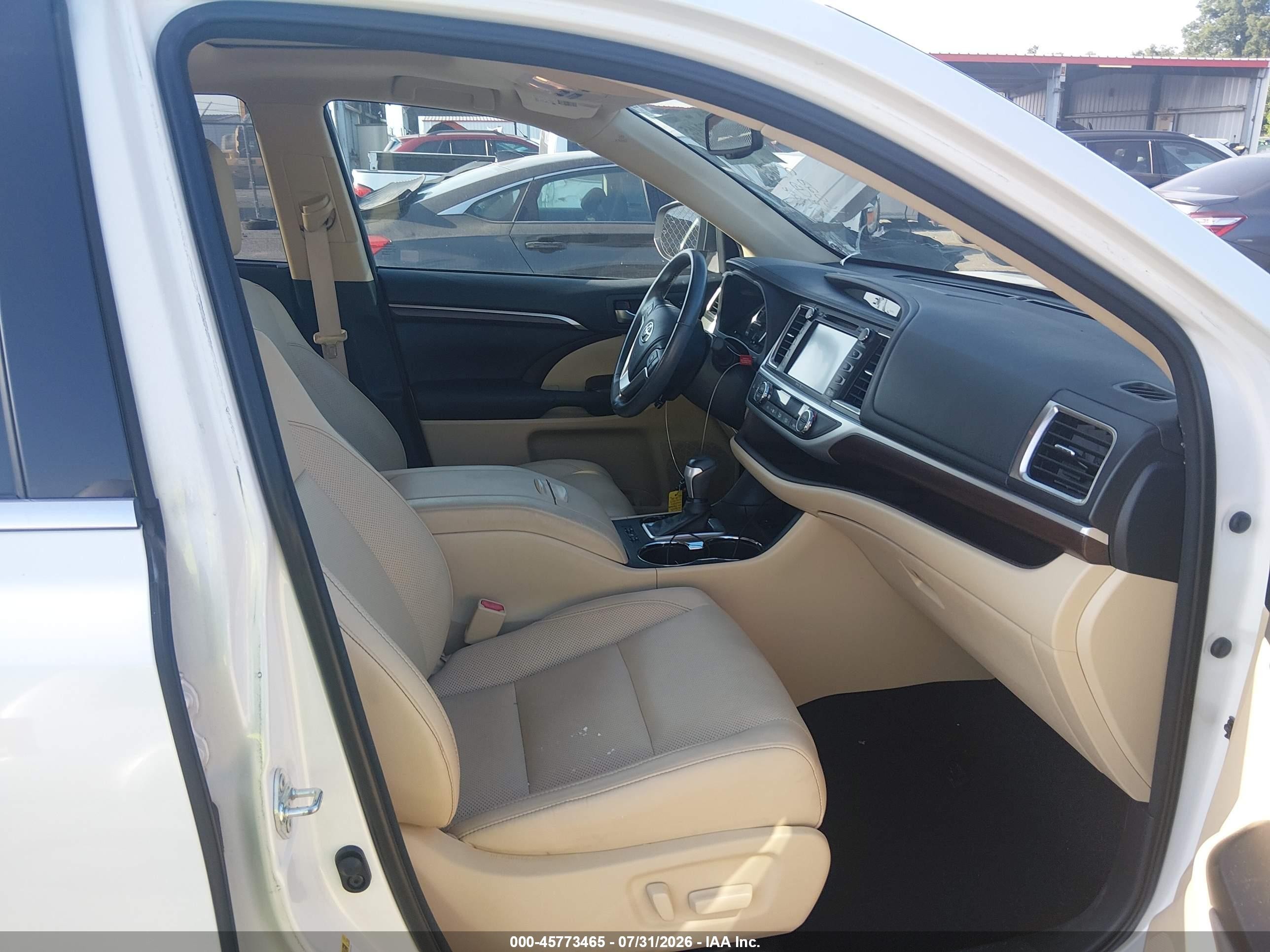 2014 Toyota Highlander Limited V6 White vin: 5TDYKRFHXES006679