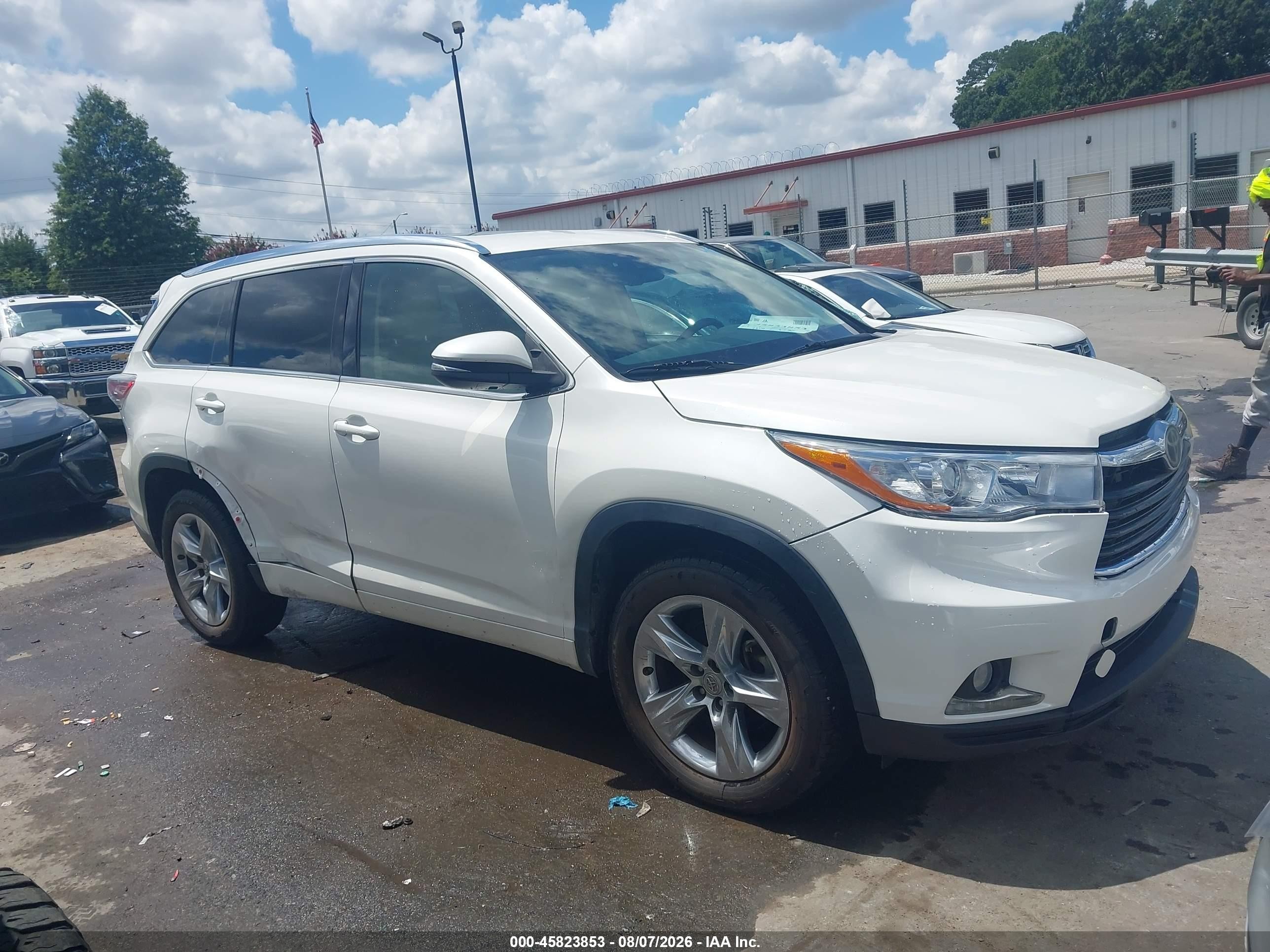 2015 Toyota Highlander Limited V6 Белый vin: 5TDYKRFHXFS093792