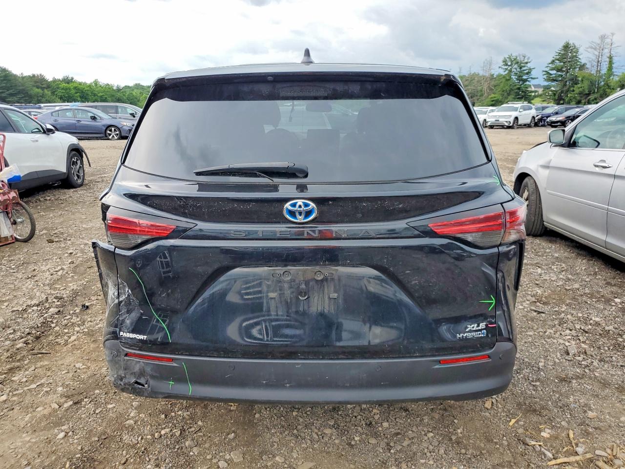 2022 Toyota Sienna Xle Black vin: 5TDYRKEC1NS098760