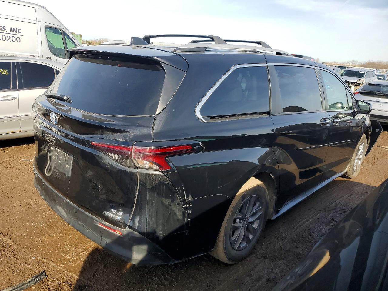 2023 Toyota Sienna Xle 8-passenger Черный vin: 5TDYRKEC1PS138208
