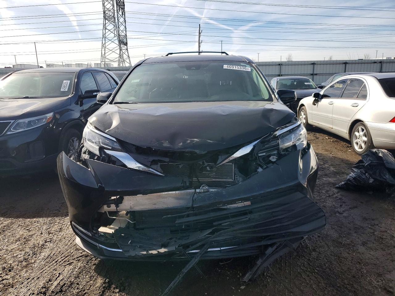 2023 Toyota Sienna Xle 8-passenger Черный vin: 5TDYRKEC1PS138208