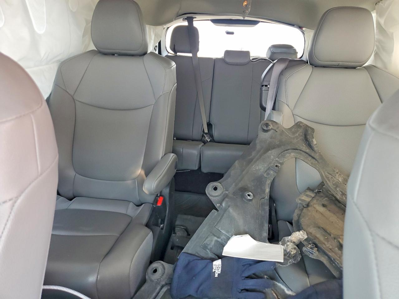 2022 Toyota Sienna Xle Gray vin: 5TDYRKEC4NS093309