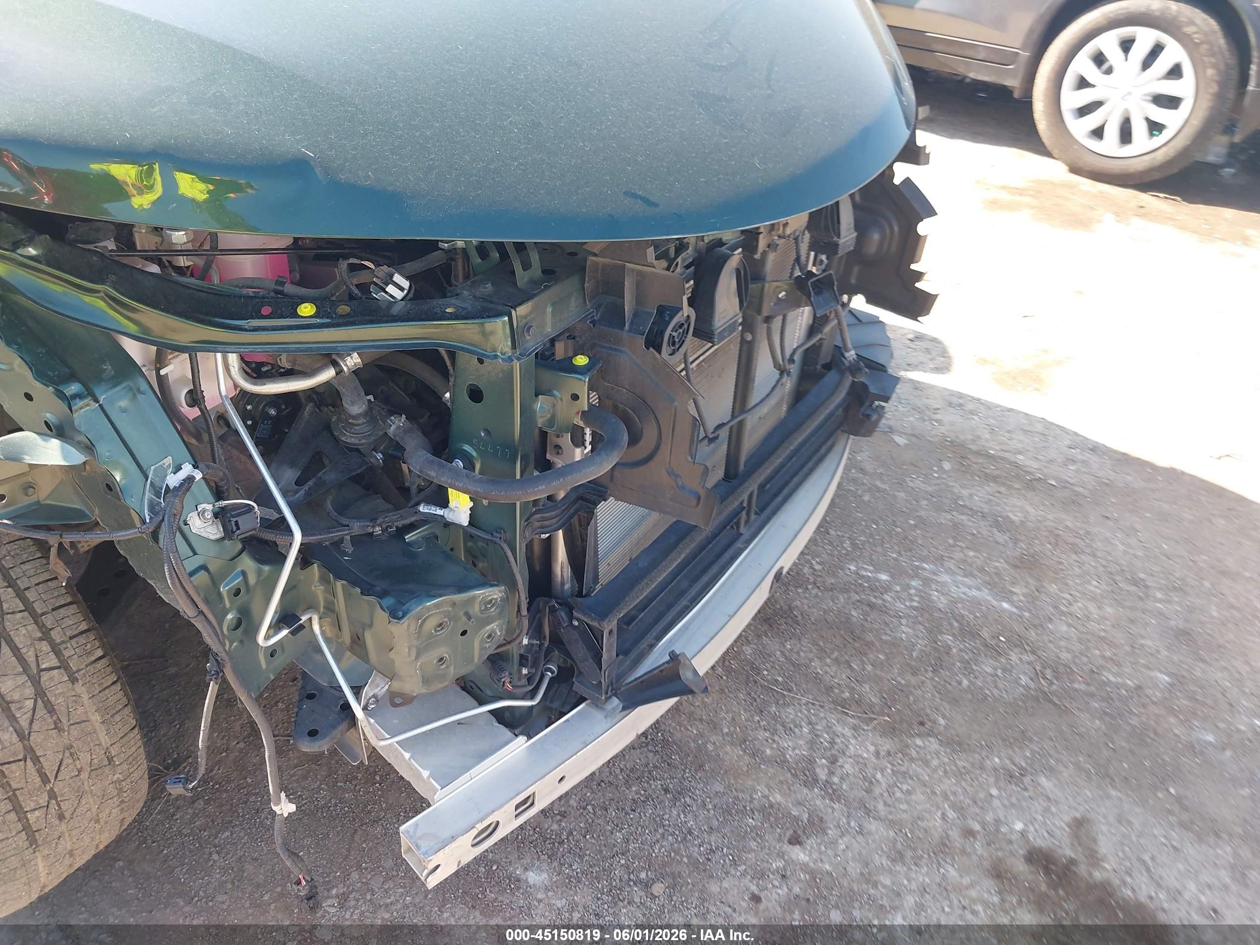 2024 Toyota Sienna Xle Green vin: 5TDYRKEC8RS213196