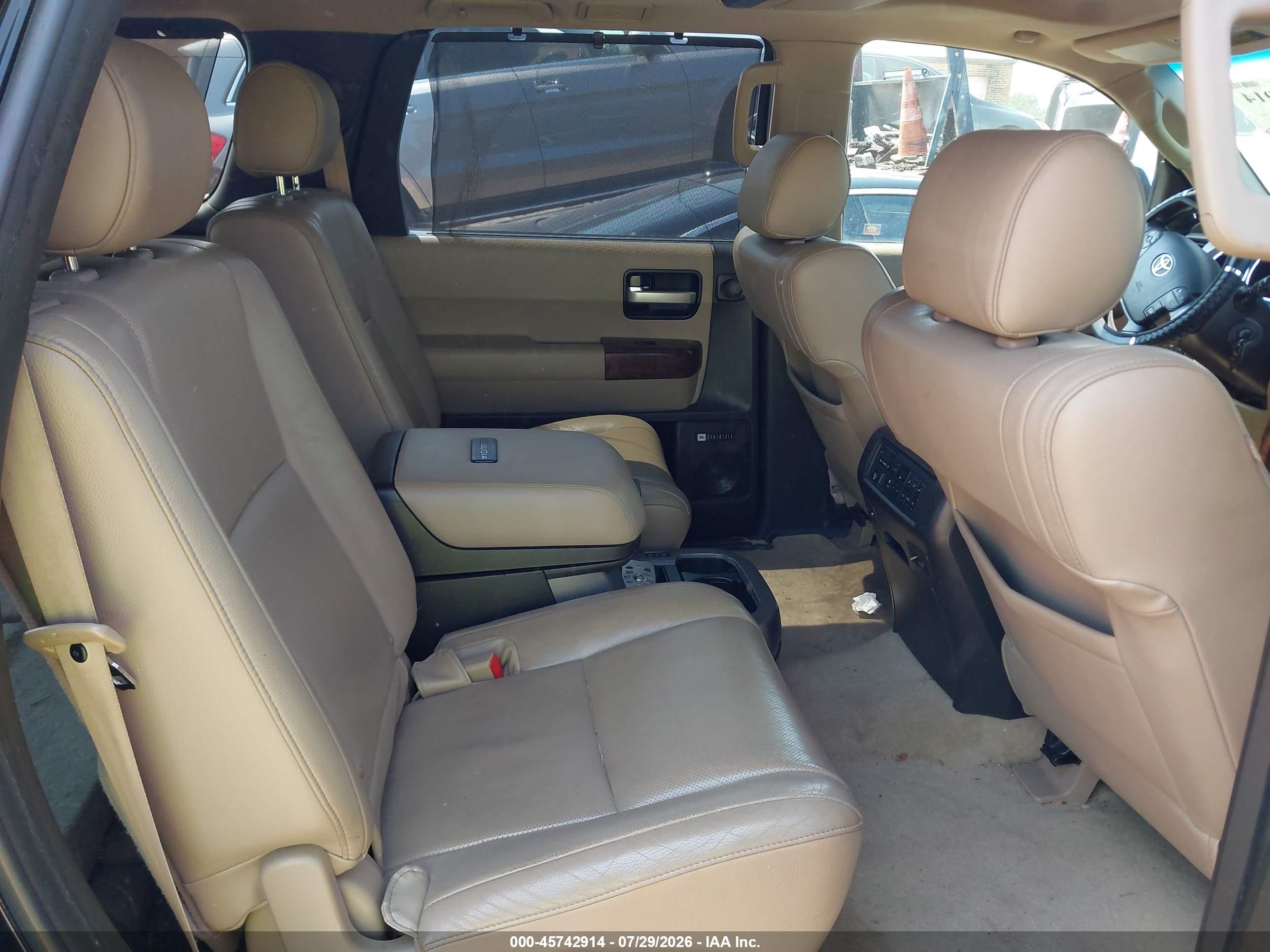 2010 Toyota Sequoia Platinum 5.7l V8 Black vin: 5TDYY5G11AS023258