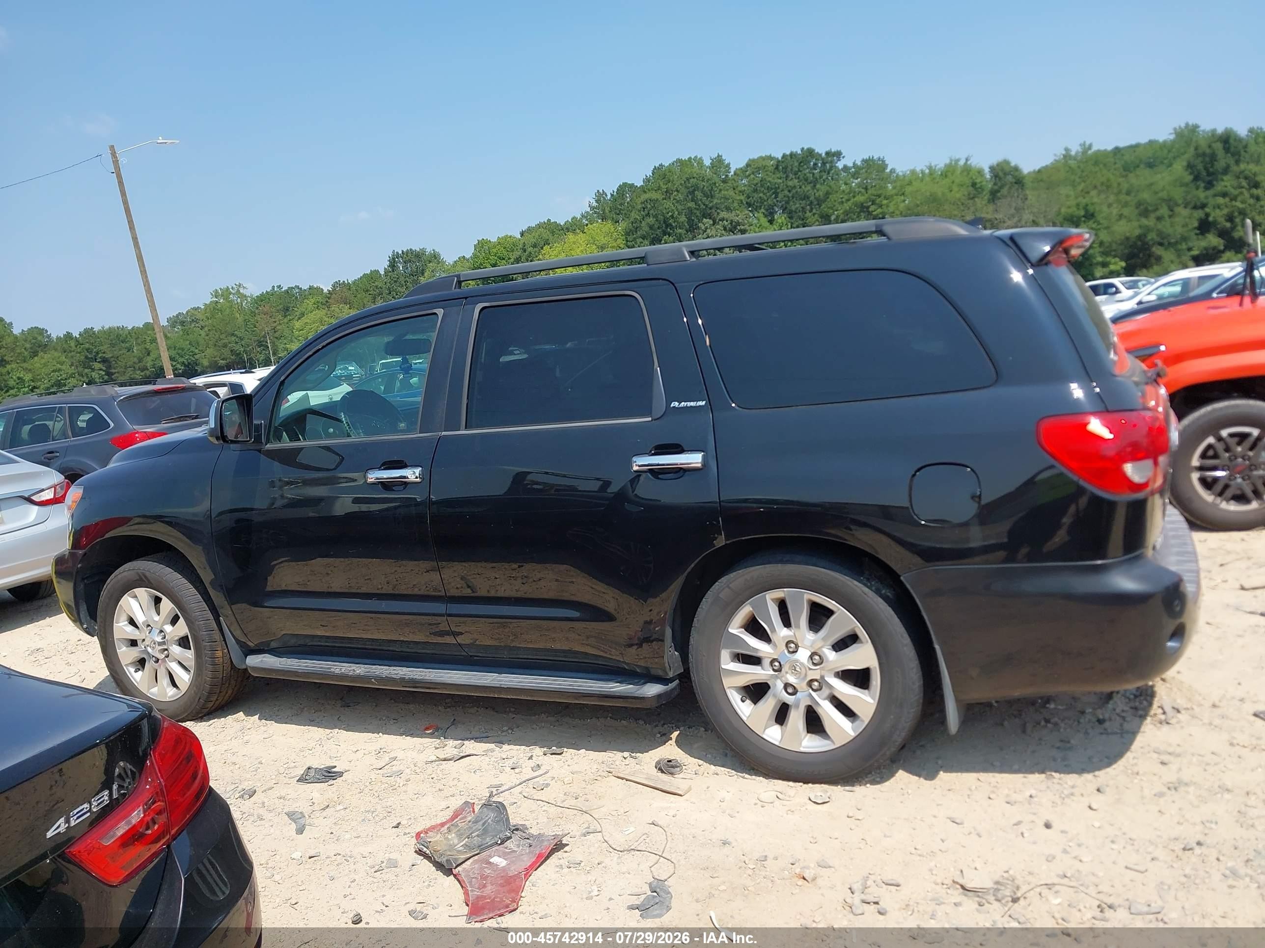 2010 Toyota Sequoia Platinum 5.7l V8 Black vin: 5TDYY5G11AS023258