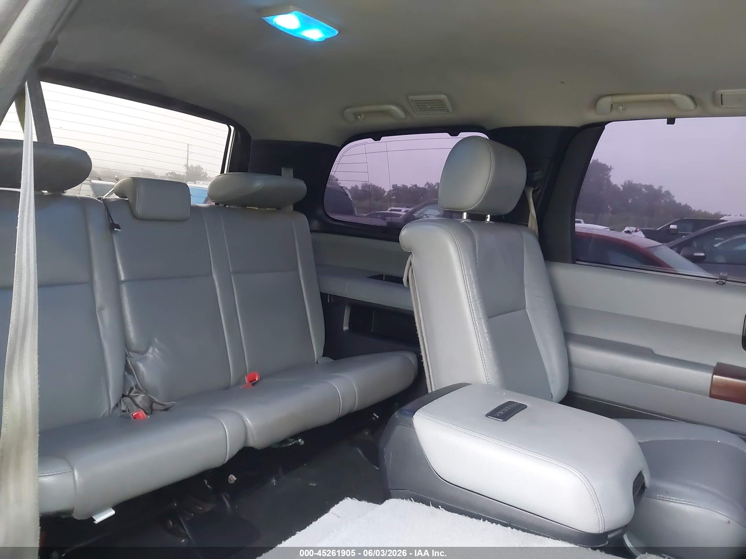 2012 Toyota Sequoia Platinum 5.7l V8 Gray vin: 5TDYY5G11CS041228