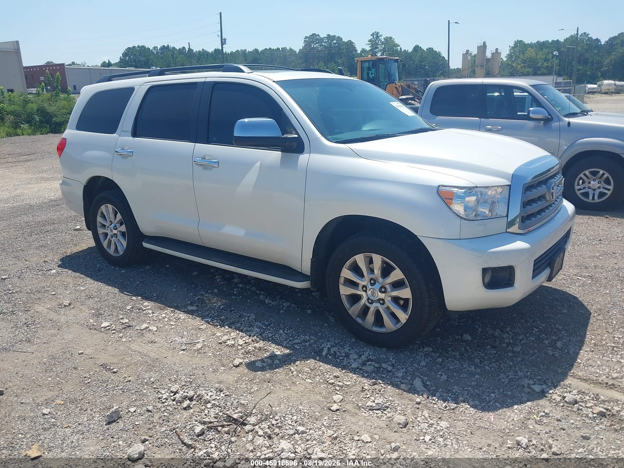 2010 Toyota Sequoia Platinum 5.7l V8 White vin: 5TDYY5G12AS028064