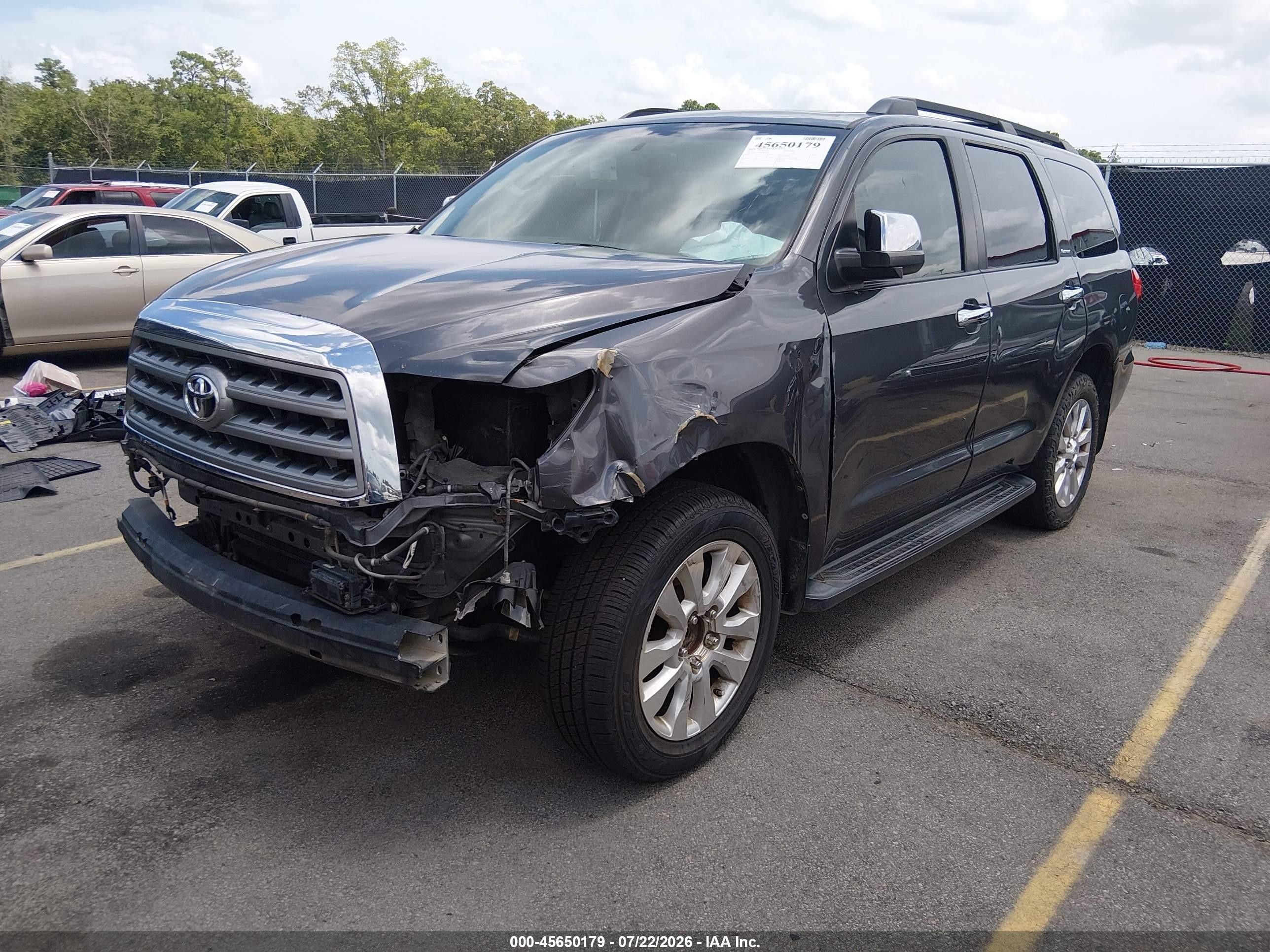 2012 Toyota Sequoia Platinum 5.7l V8 Серый vin: 5TDYY5G12CS037642