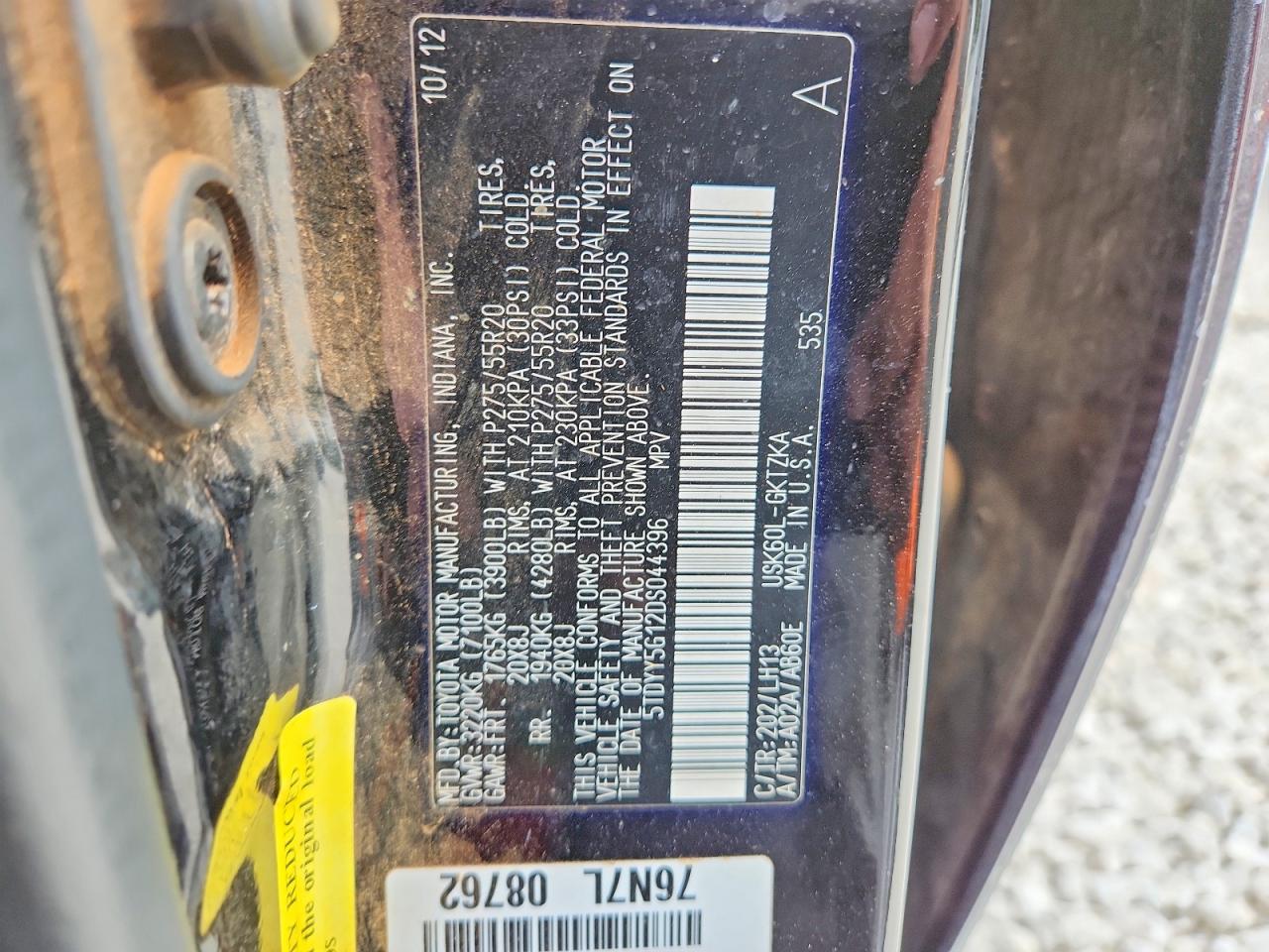 2013 Toyota Sequoia Platinum Black vin: 5TDYY5G12DS044396