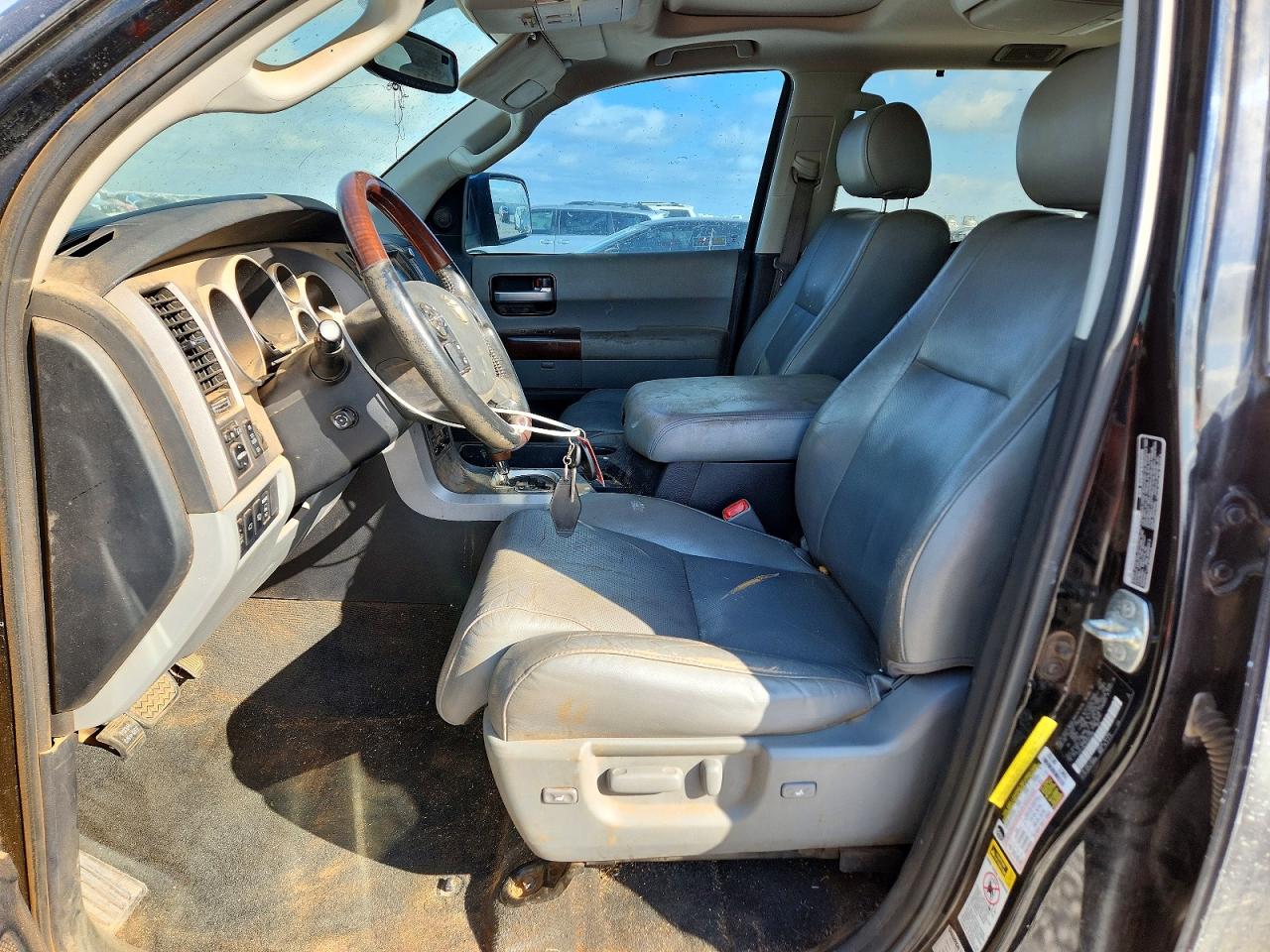2013 Toyota Sequoia Platinum Black vin: 5TDYY5G12DS044396
