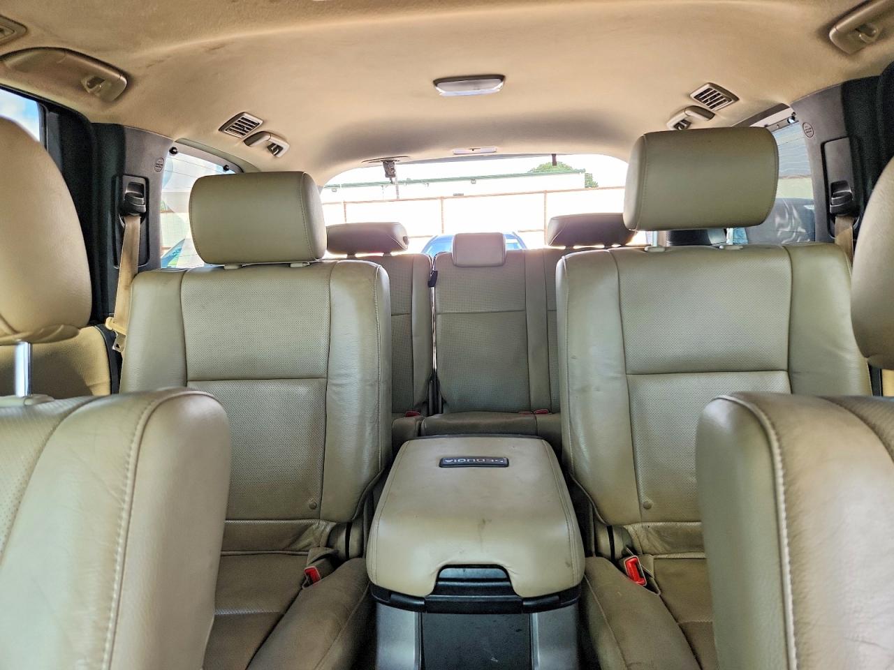 2015 Toyota Sequoia Platinum Black vin: 5TDYY5G12FS059340