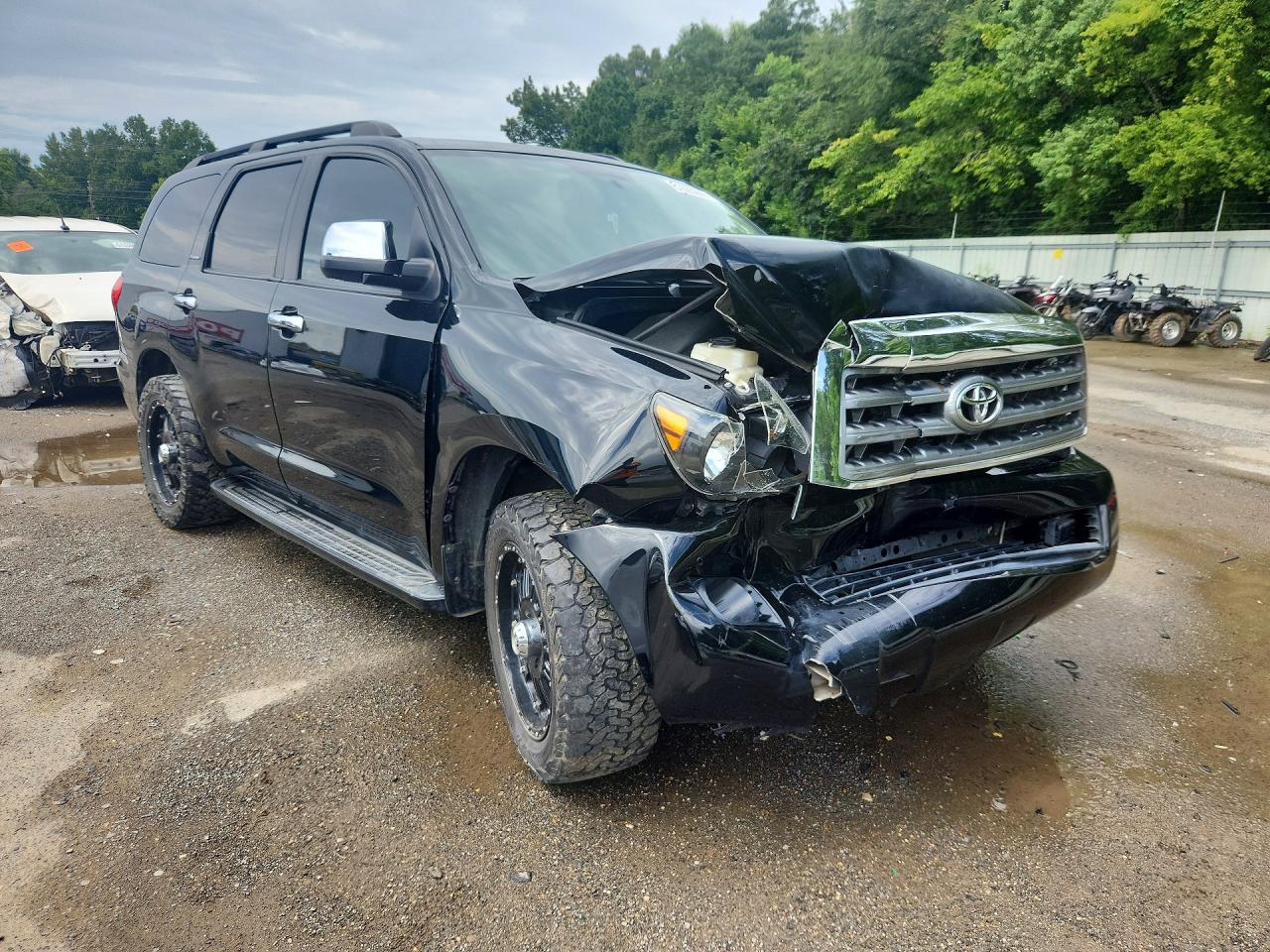2011 Toyota Sequoia Platinum Черный vin: 5TDYY5G13BS034134