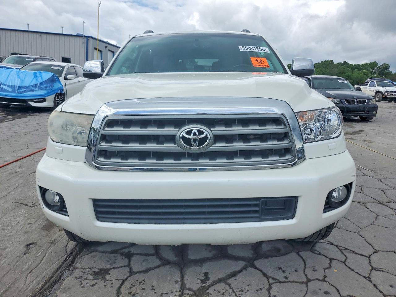2014 Toyota Sequoia Platinum White vin: 5TDYY5G14ES055806