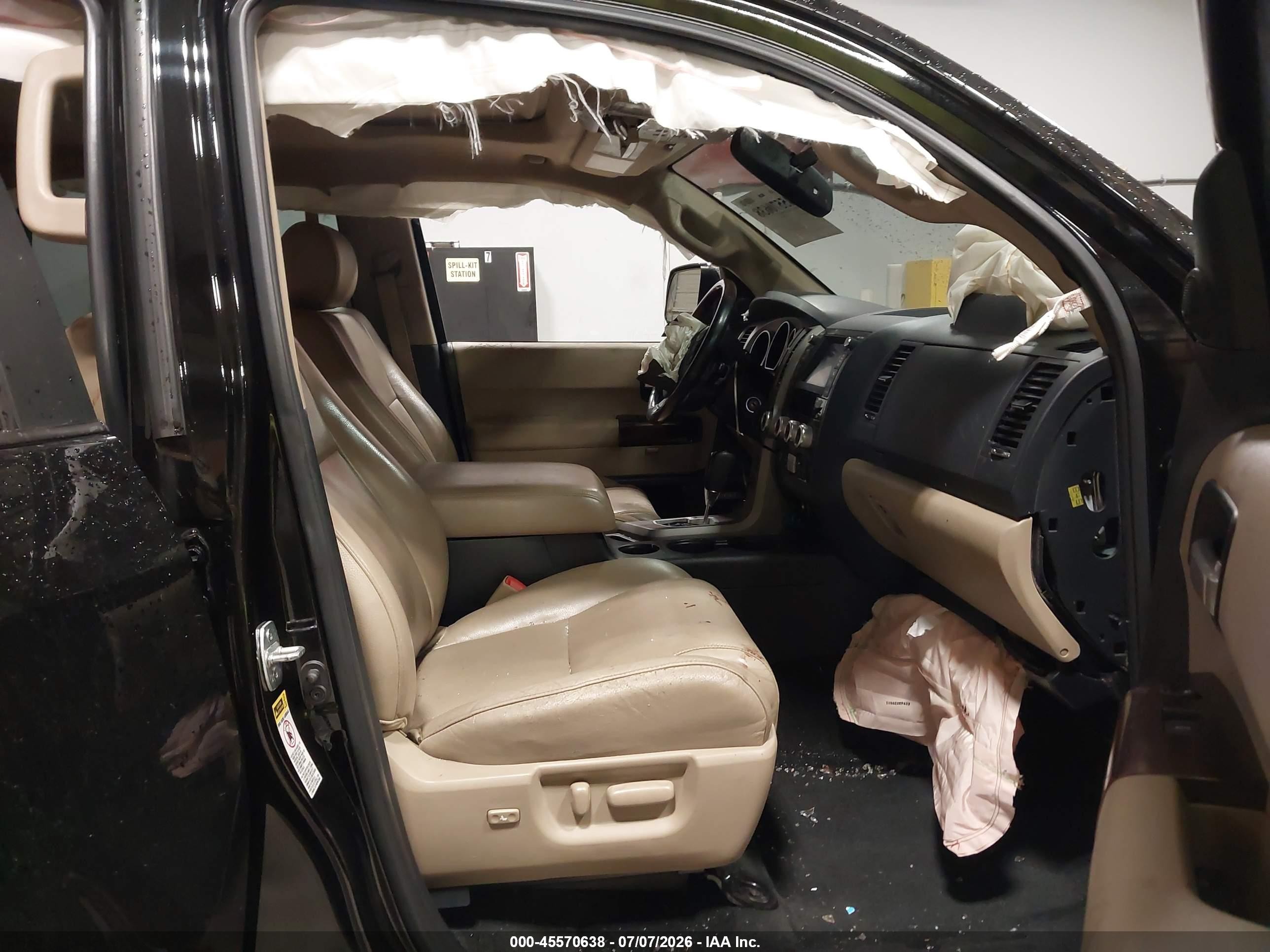 2013 Toyota Sequoia Platinum 5.7l V8 Black vin: 5TDYY5G15DS048880