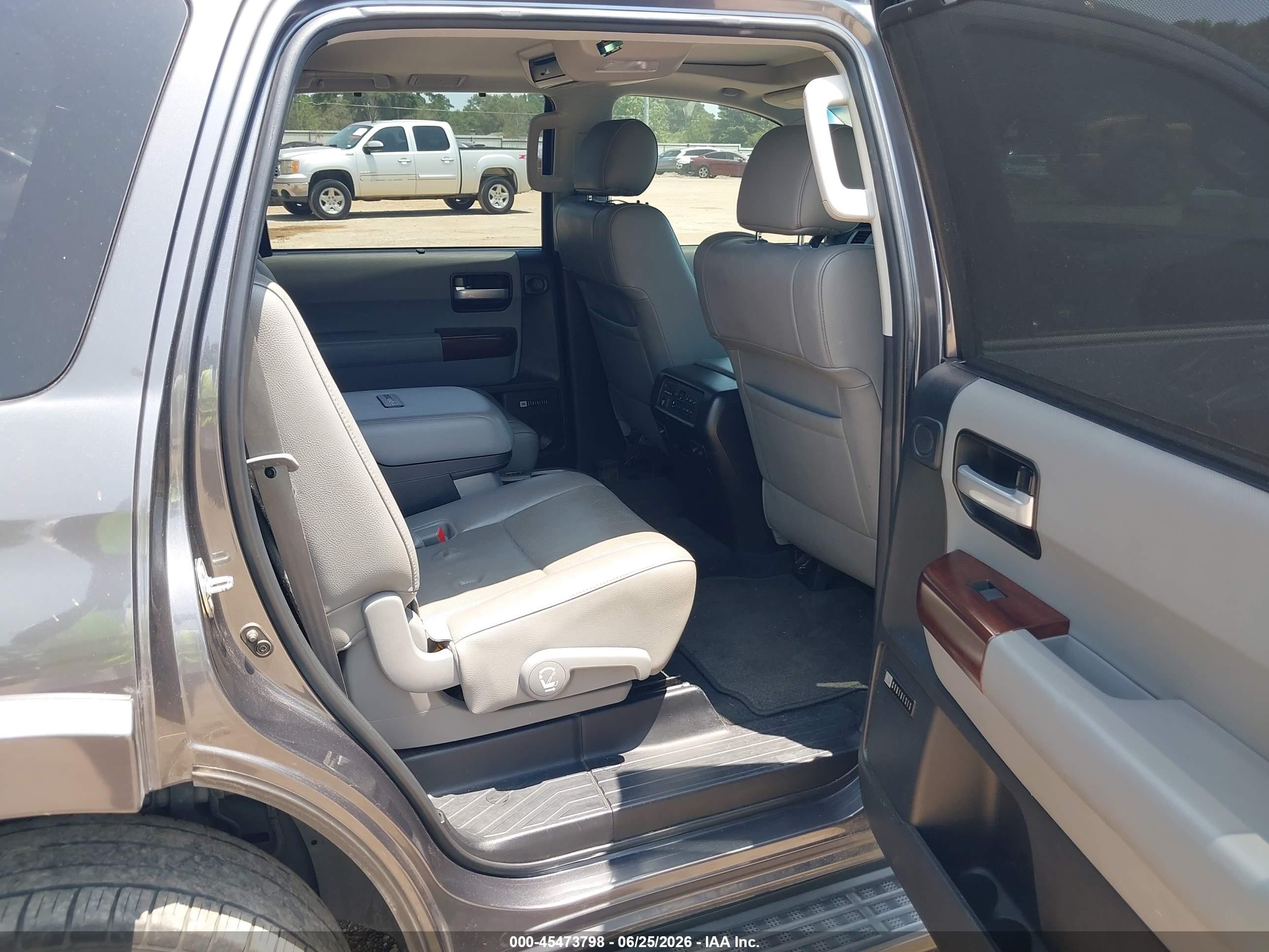 2013 Toyota Sequoia Platinum 5.7l V8 Gray vin: 5TDYY5G16DS045308