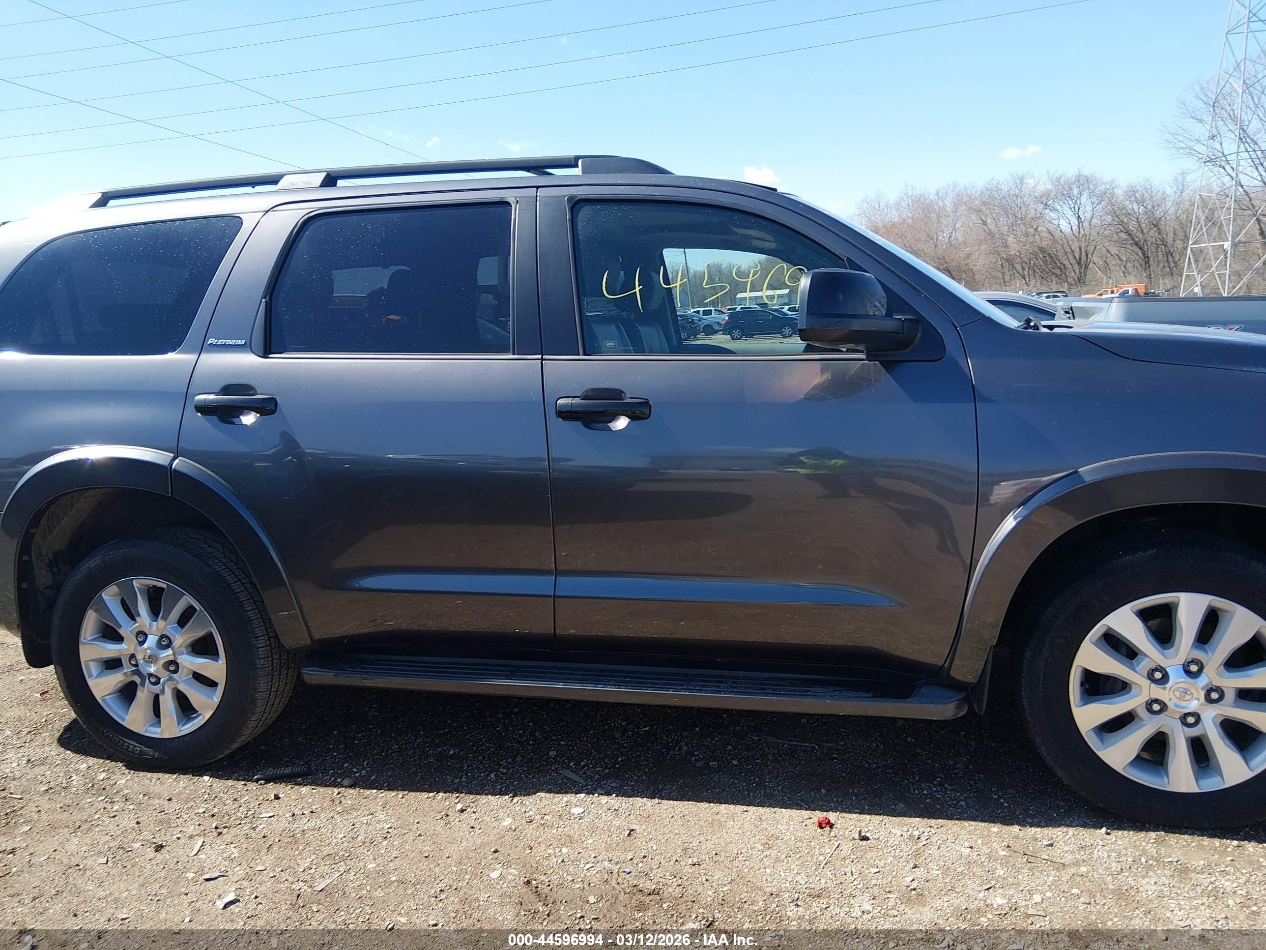 2013 Toyota Sequoia Platinum 5.7l V8 Gray vin: 5TDYY5G17DS043793