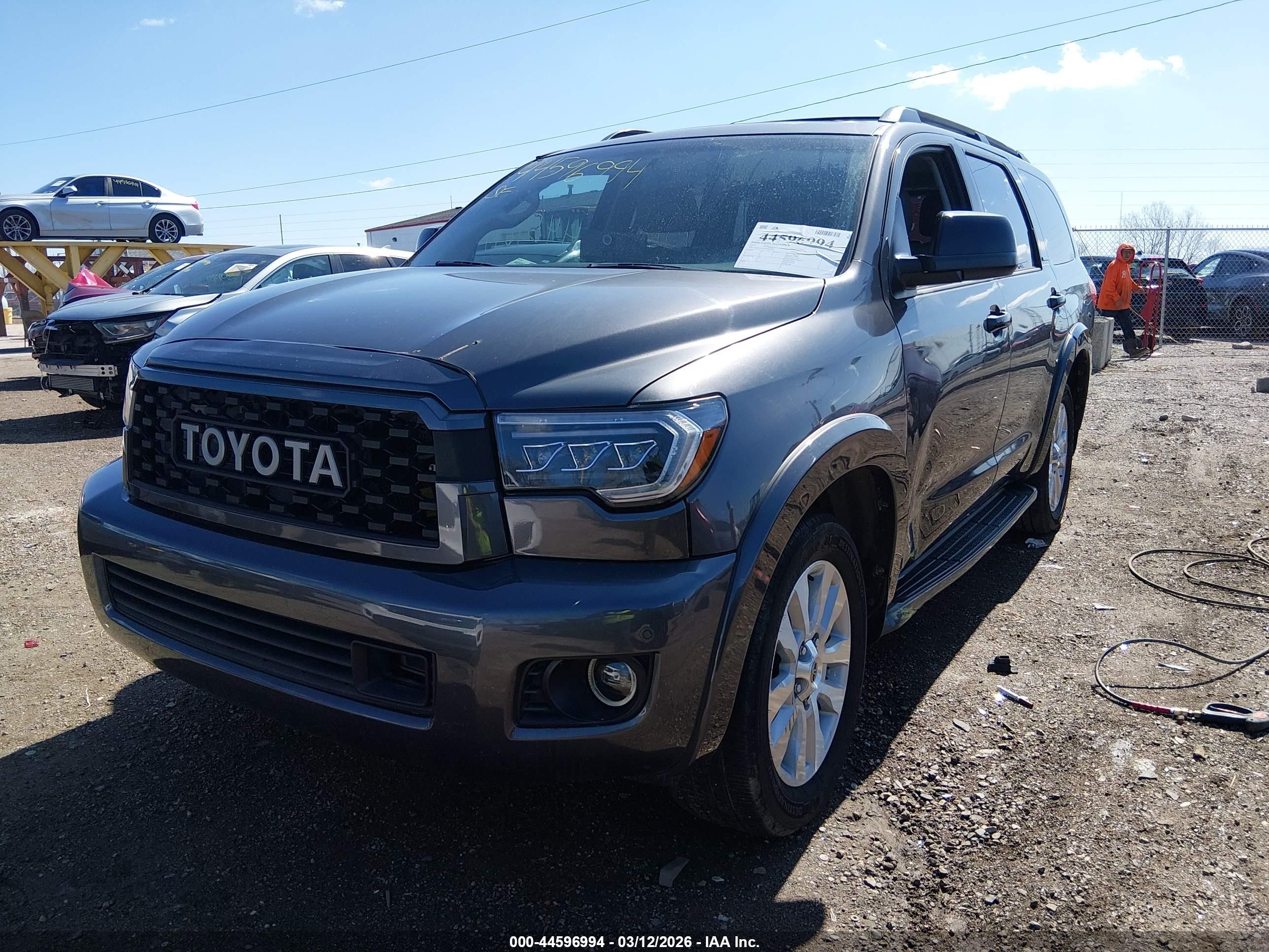 2013 Toyota Sequoia Platinum 5.7l V8 Gray vin: 5TDYY5G17DS043793