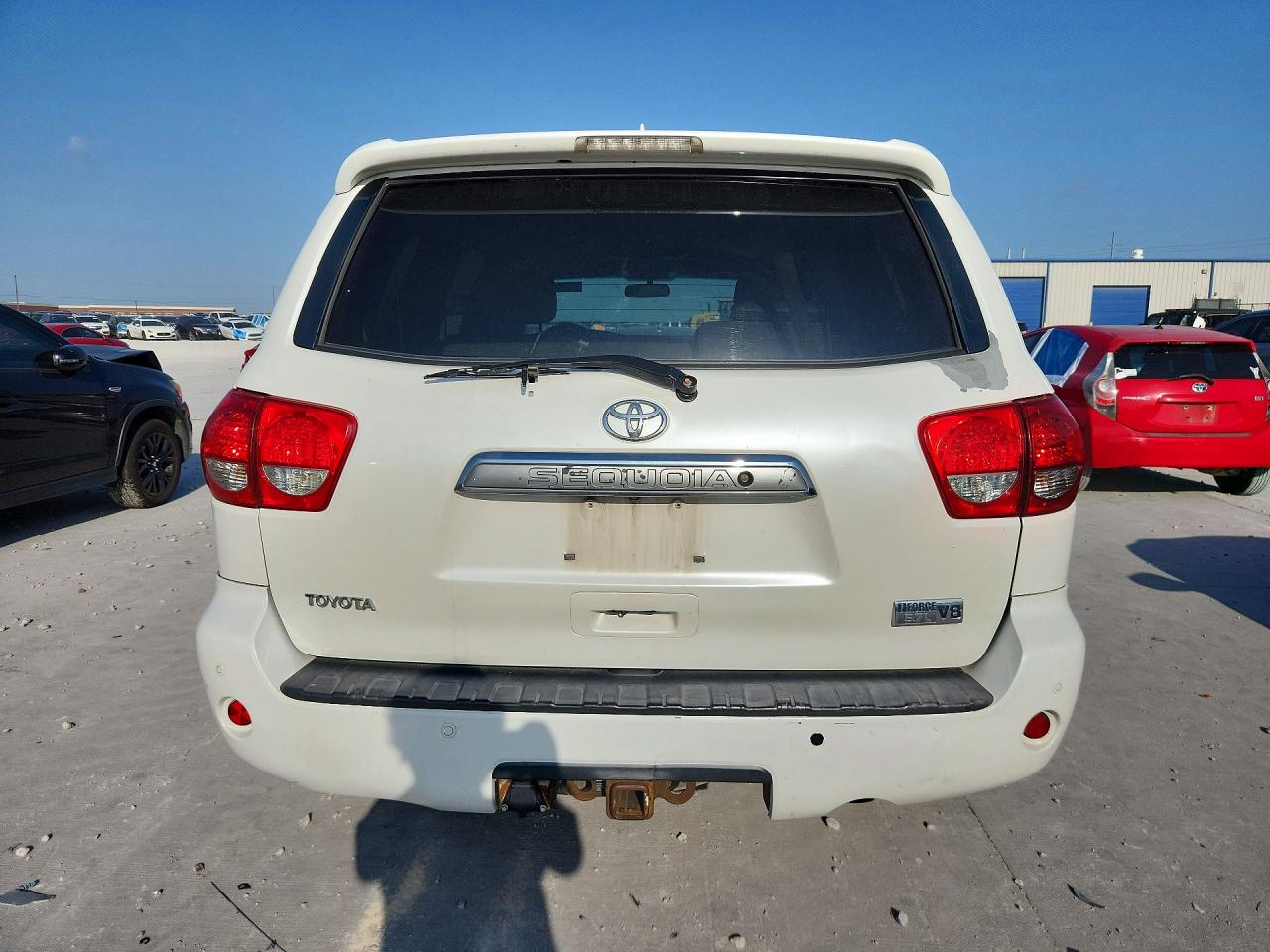 2010 Toyota Sequoia Platinum Белый vin: 5TDYY5G18AS029736