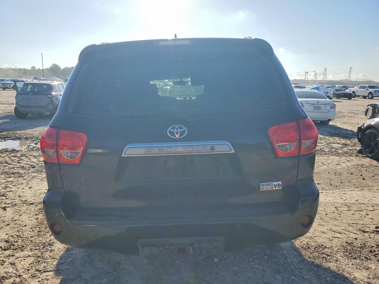 2012 Toyota Sequoia Platinum Black vin: 5TDYY5G18CS041355