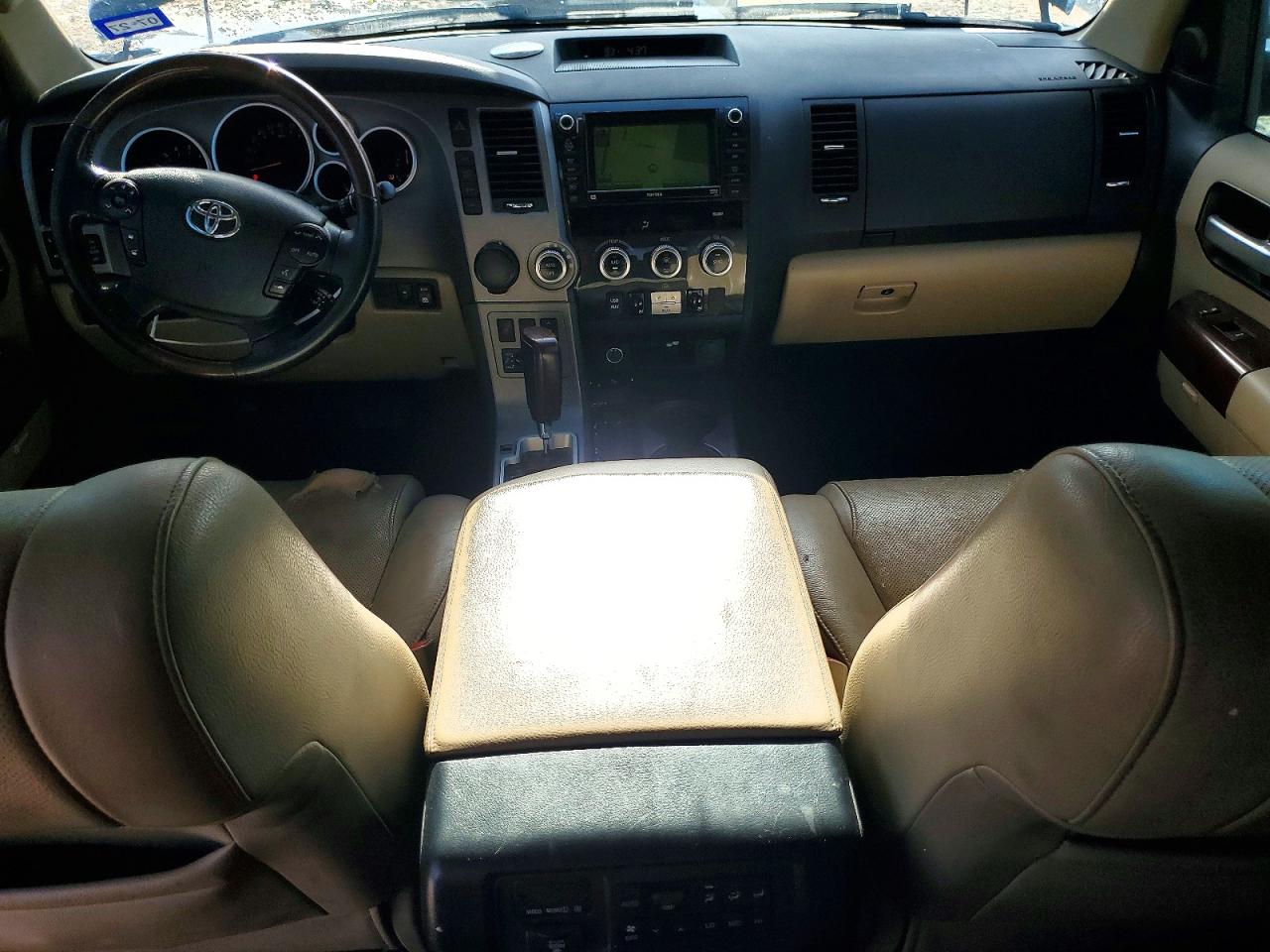 2012 Toyota Sequoia Platinum Black vin: 5TDYY5G18CS041355