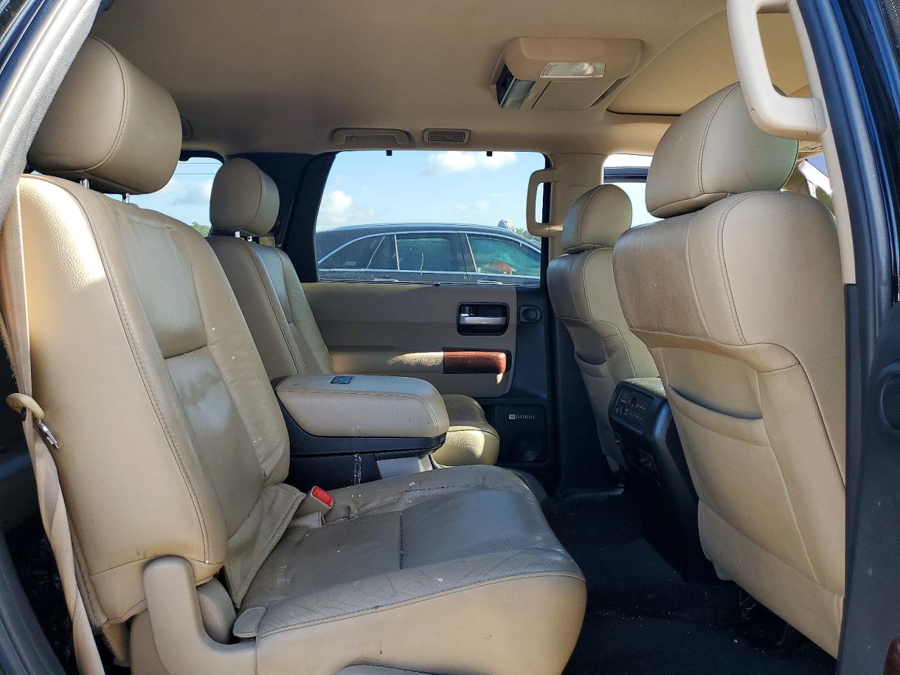 2012 Toyota Sequoia Platinum Black vin: 5TDYY5G18CS041355