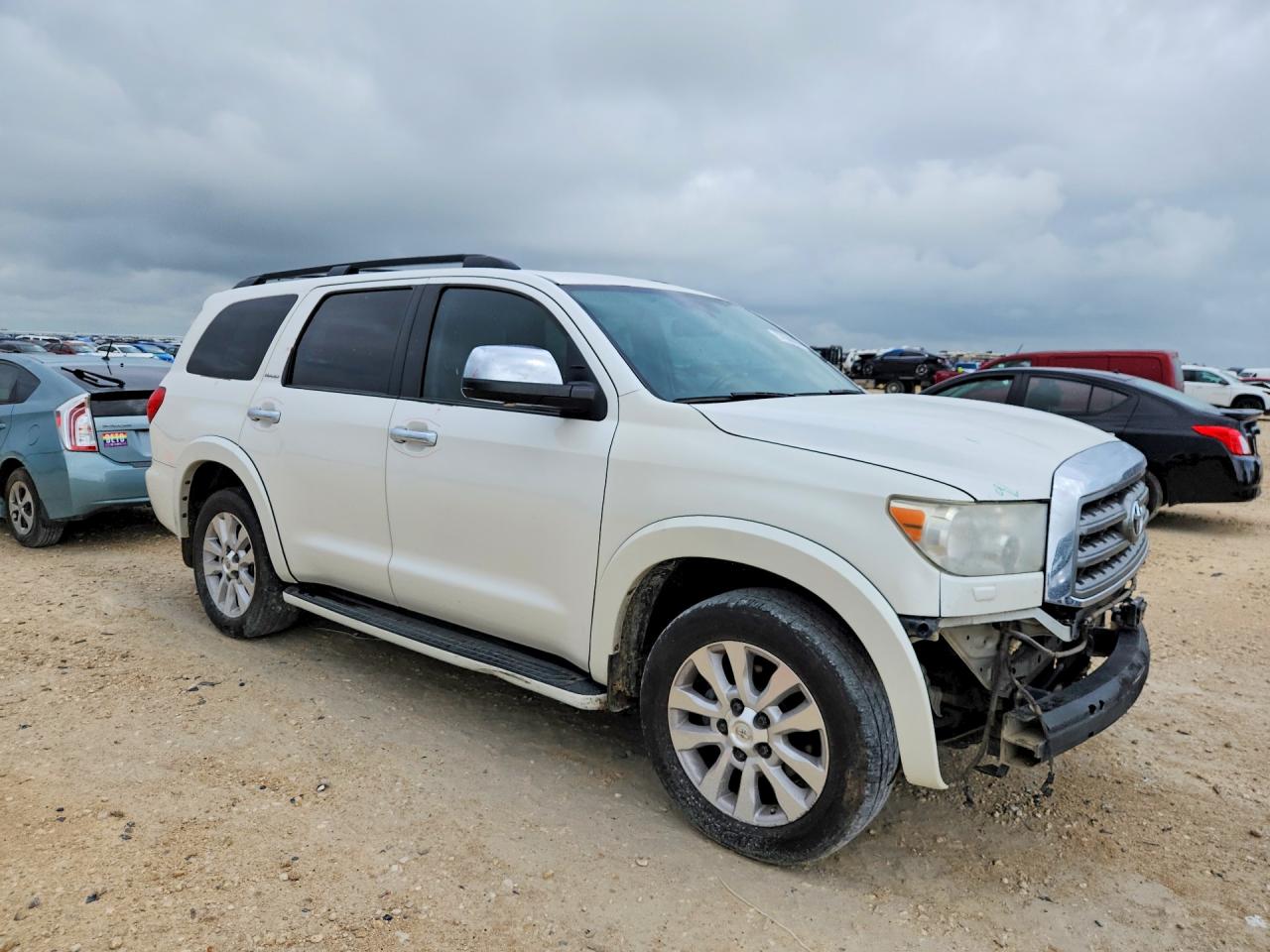 2015 Toyota Sequoia Platinum White vin: 5TDYY5G18FS057950