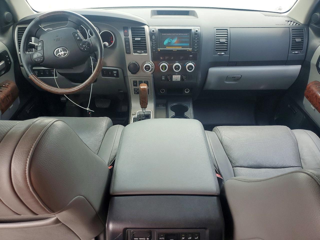 2010 Toyota Sequoia Platinum Blue vin: 5TDYY5G19AS025002