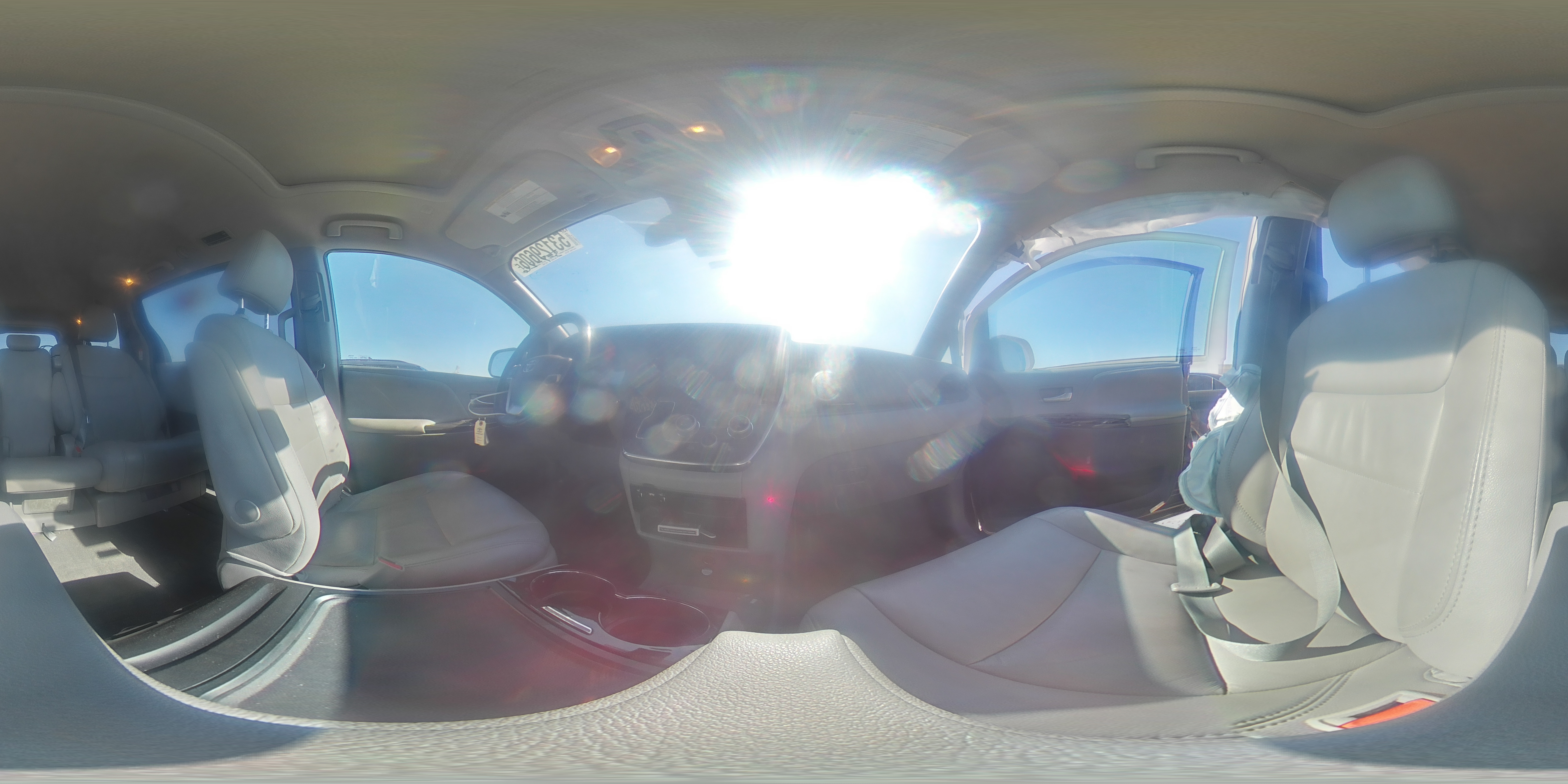 2019 Toyota Sienna Xle 8-passenger Gray vin: 5TDYZ3DC0KS979985