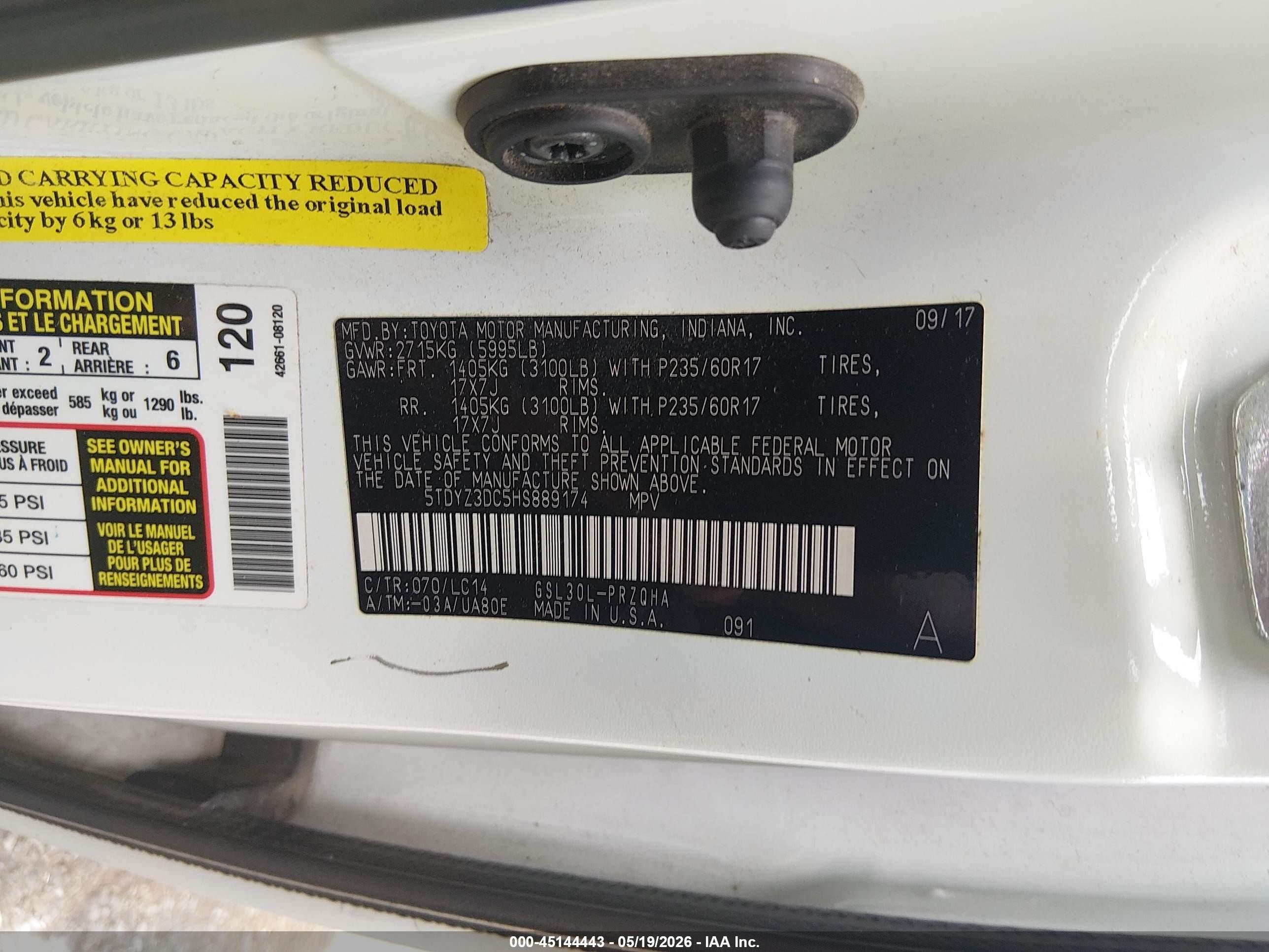 2017 Toyota Sienna Xle 8 Passenger White vin: 5TDYZ3DC5HS889174