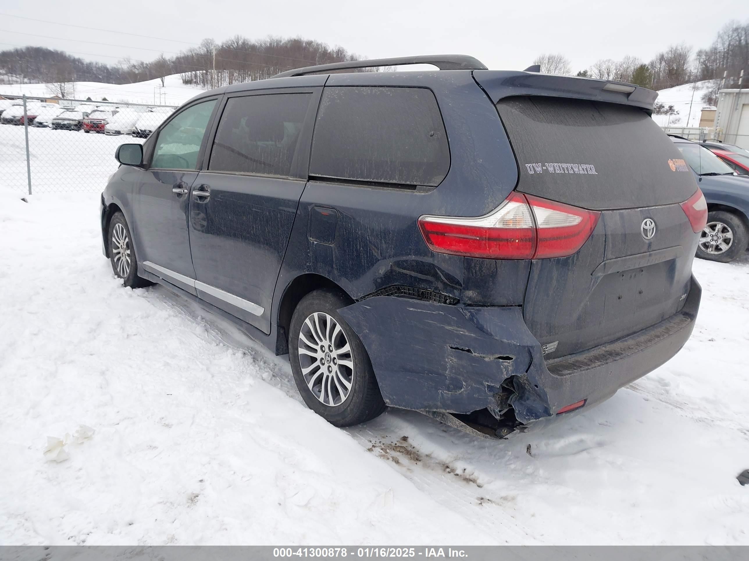 2018 Toyota Sienna Limited 7 Passenger/limited Premium 7 Passenger/xle 7 Passenger/xle 8 Passenger Blue vin: 5TDYZ3DC6JS954751