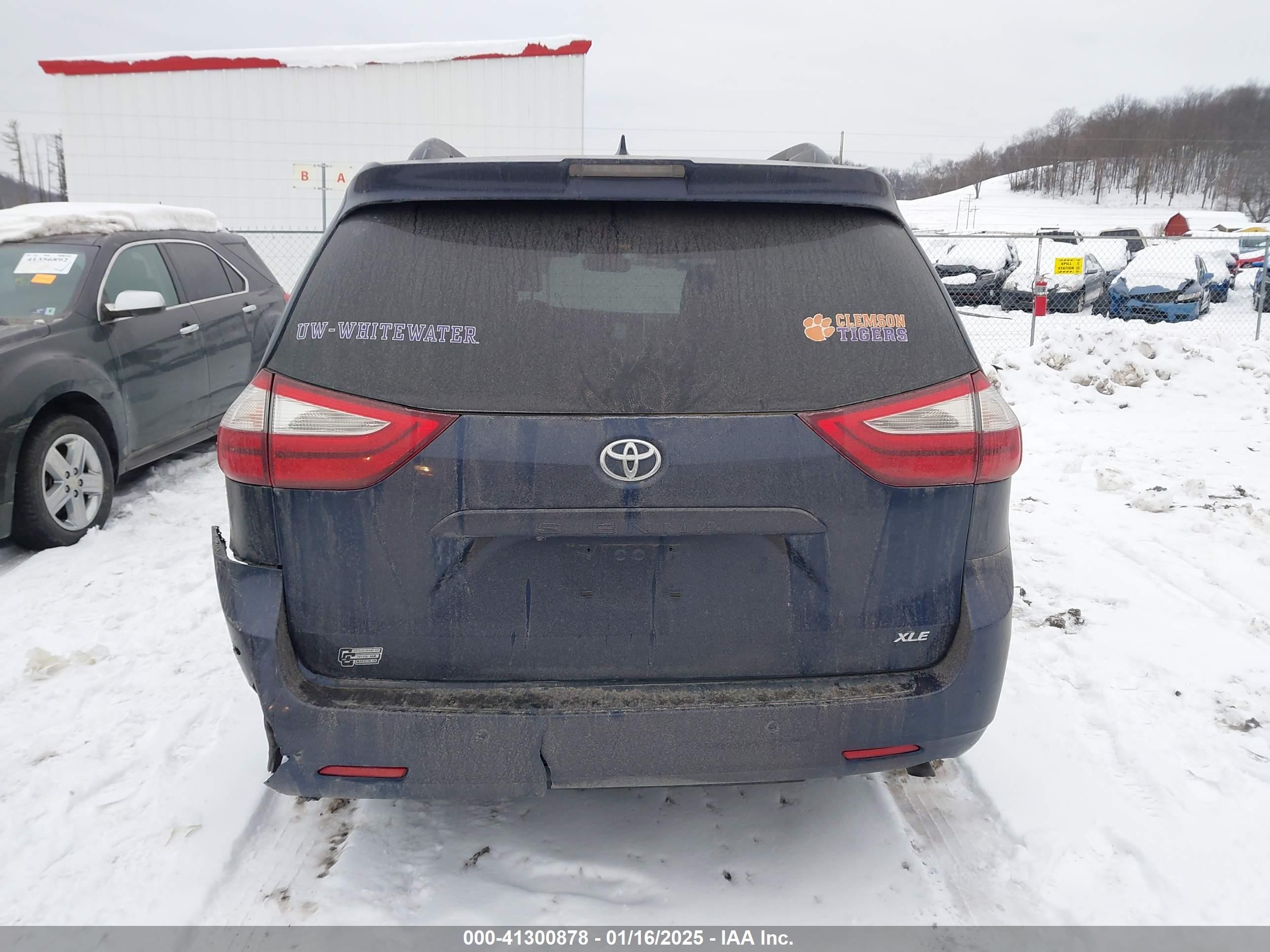 2018 Toyota Sienna Limited 7 Passenger/limited Premium 7 Passenger/xle 7 Passenger/xle 8 Passenger Blue vin: 5TDYZ3DC6JS954751