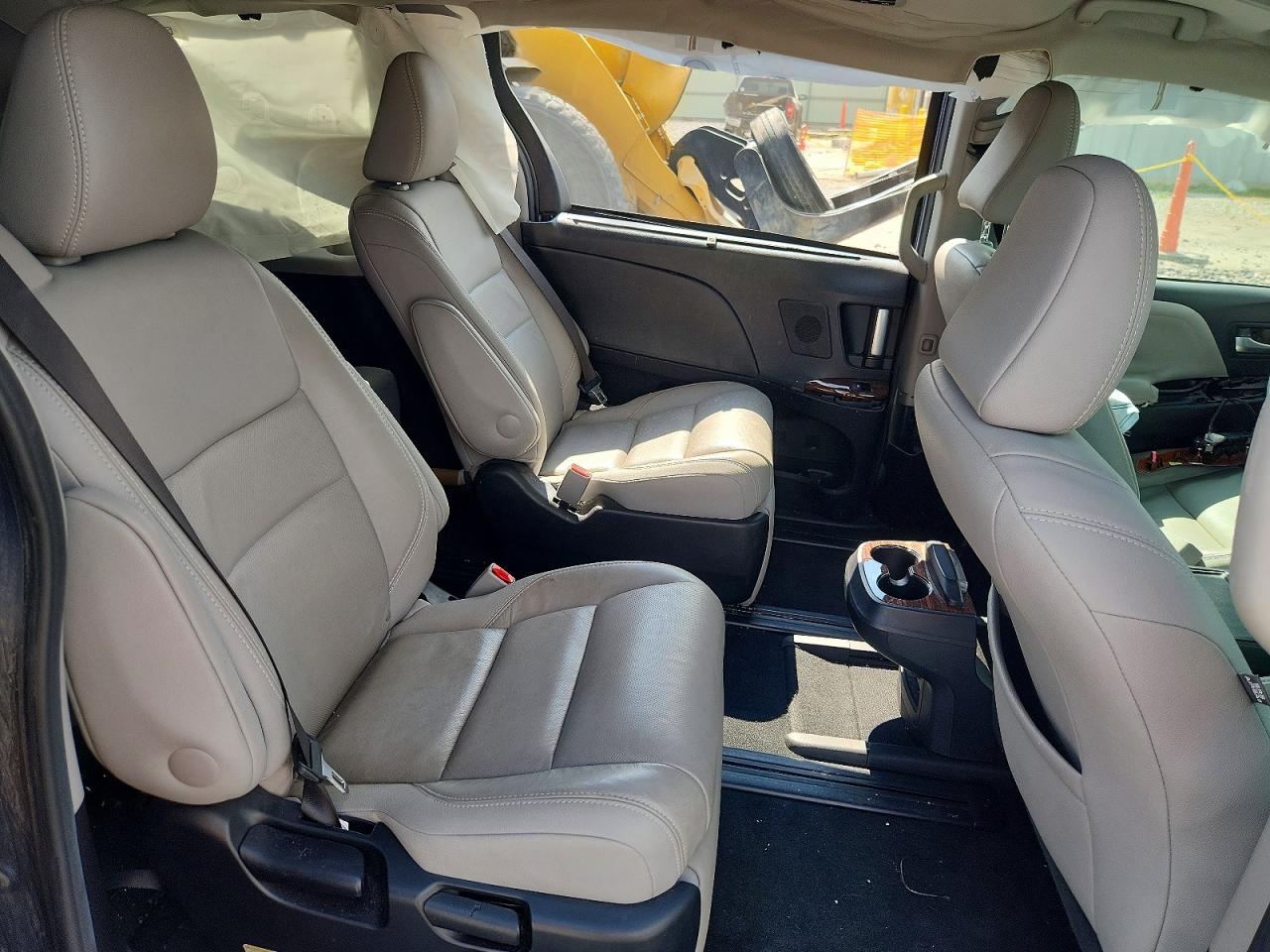 2017 Toyota Sienna Limited Premium 7-passenger Blue vin: 5TDYZ3DC8HS827610