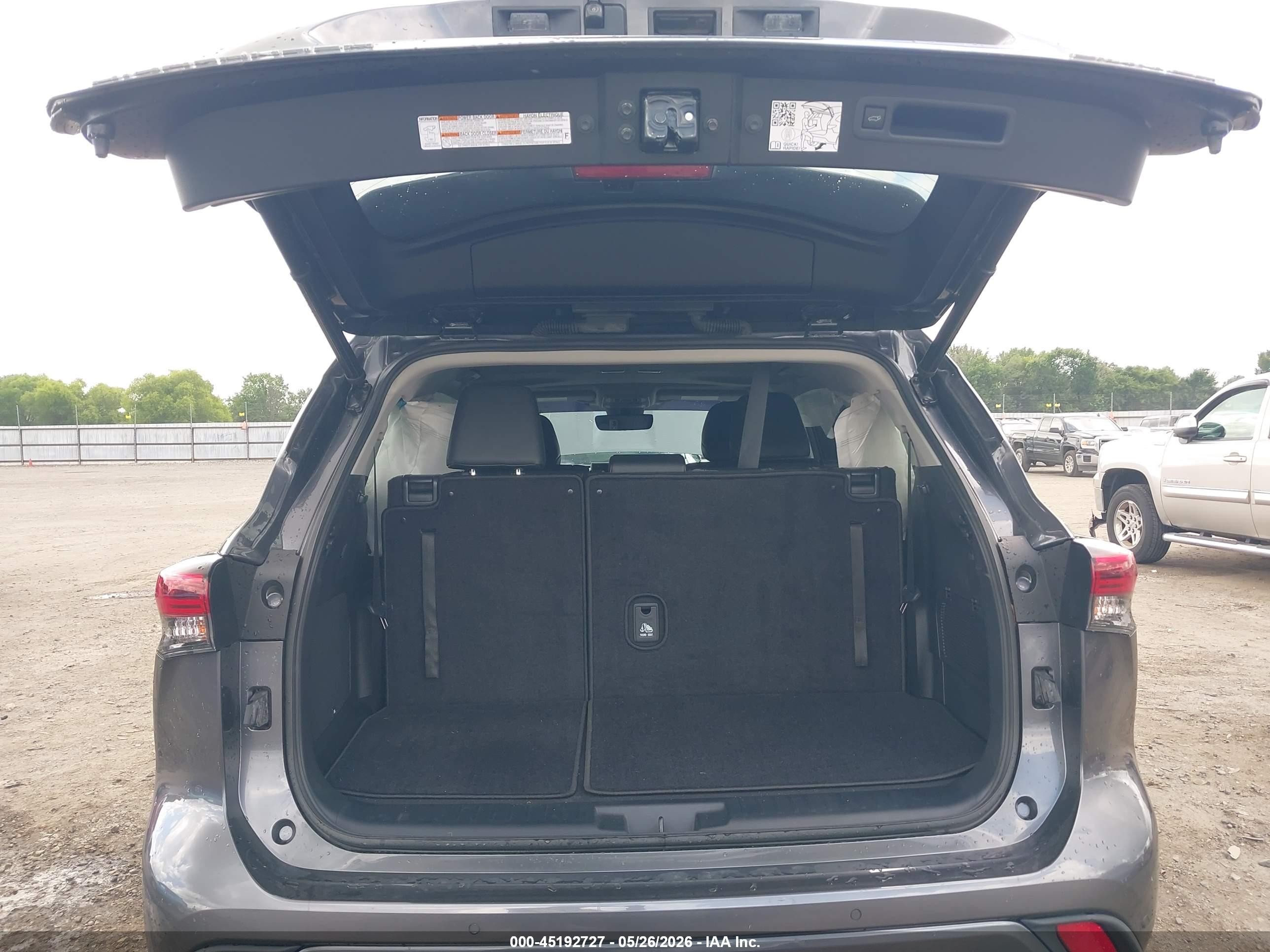 2021 Toyota Highlander Limited Gray vin: 5TDYZRAH9MS521562