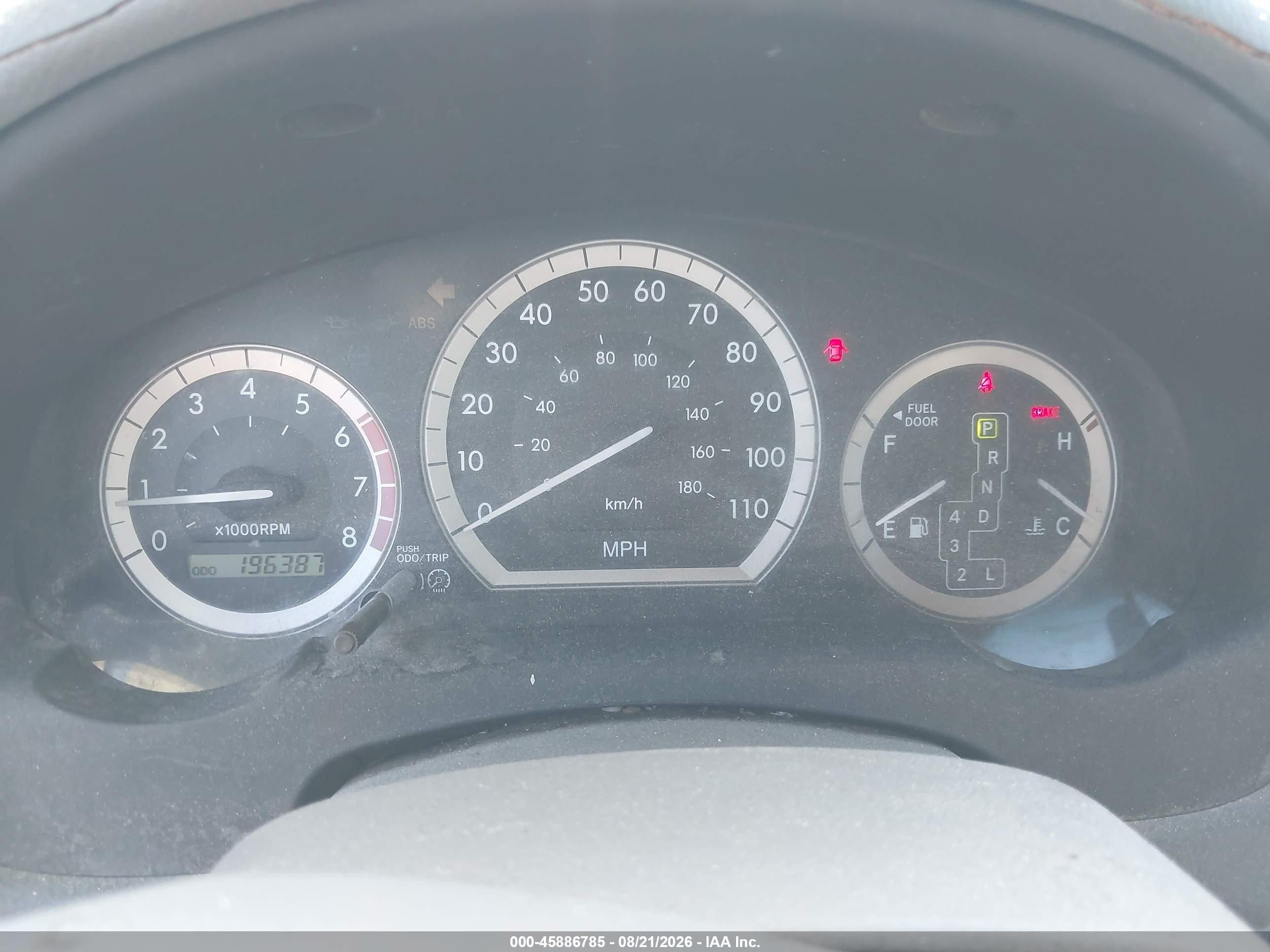 2004 Toyota Sienna Xle Silver vin: 5TDZA22C04S000722