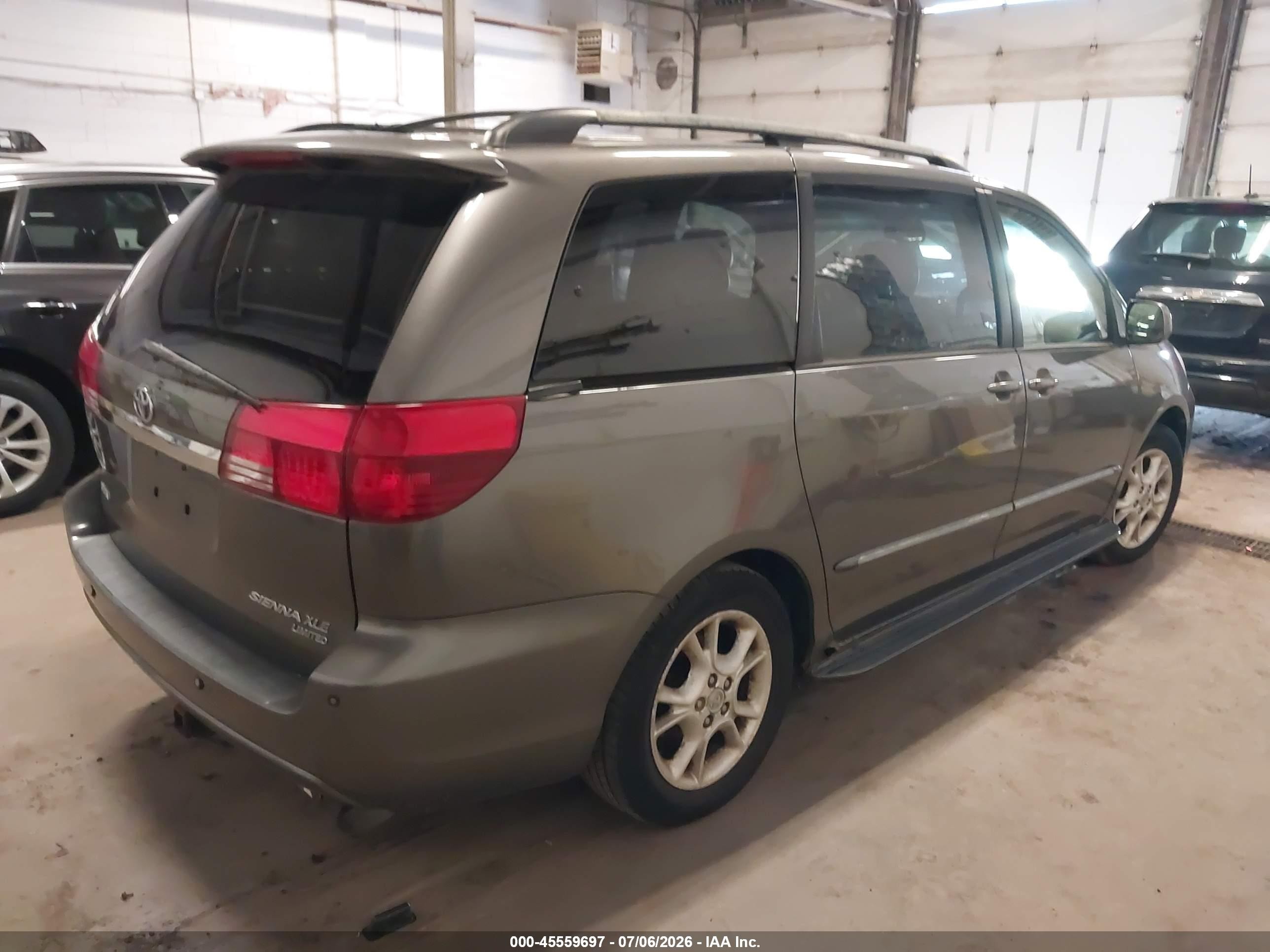 2004 Toyota Sienna Xle Limited Gray vin: 5TDZA22C04S034952