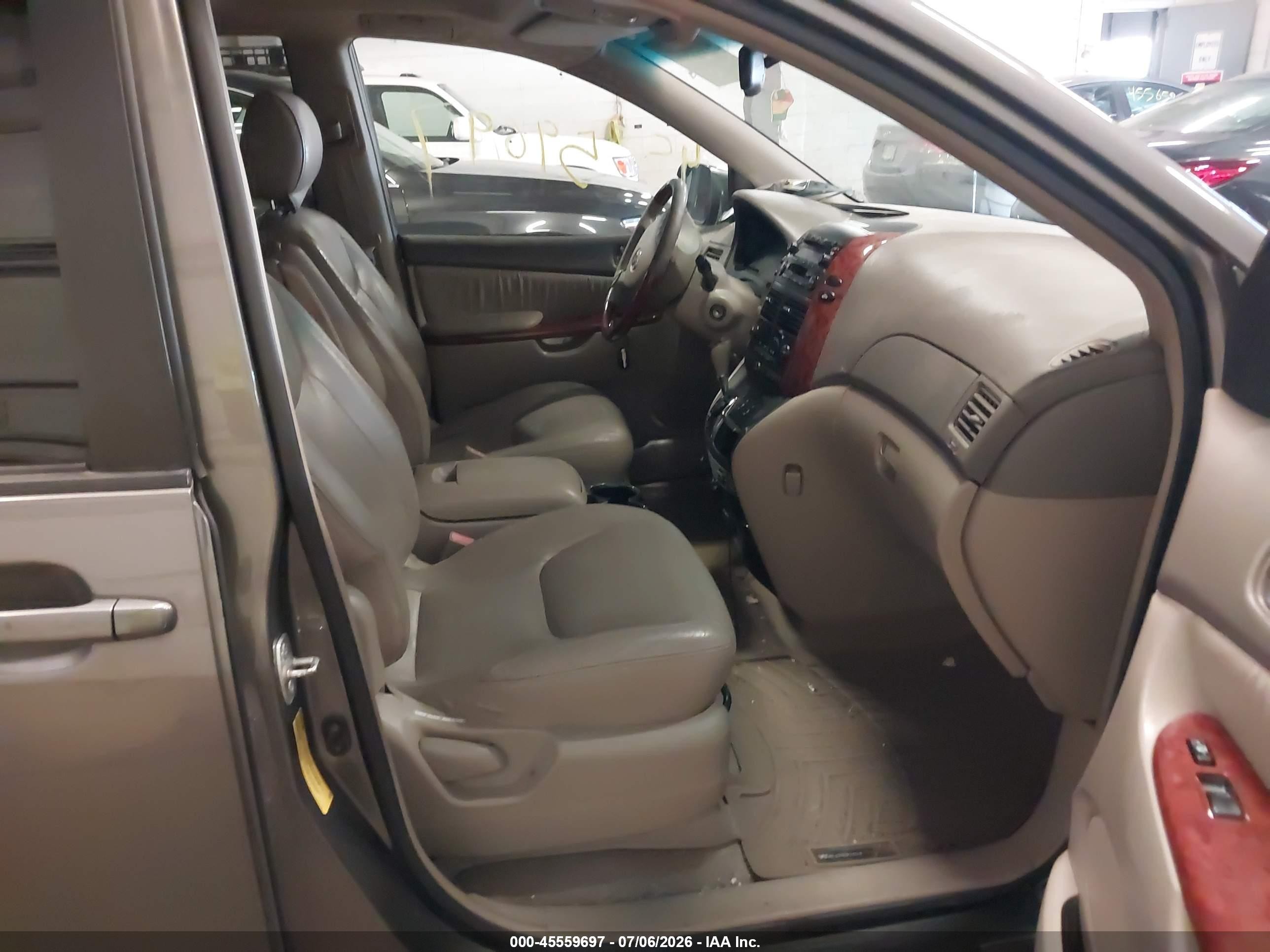 2004 Toyota Sienna Xle Limited Gray vin: 5TDZA22C04S034952
