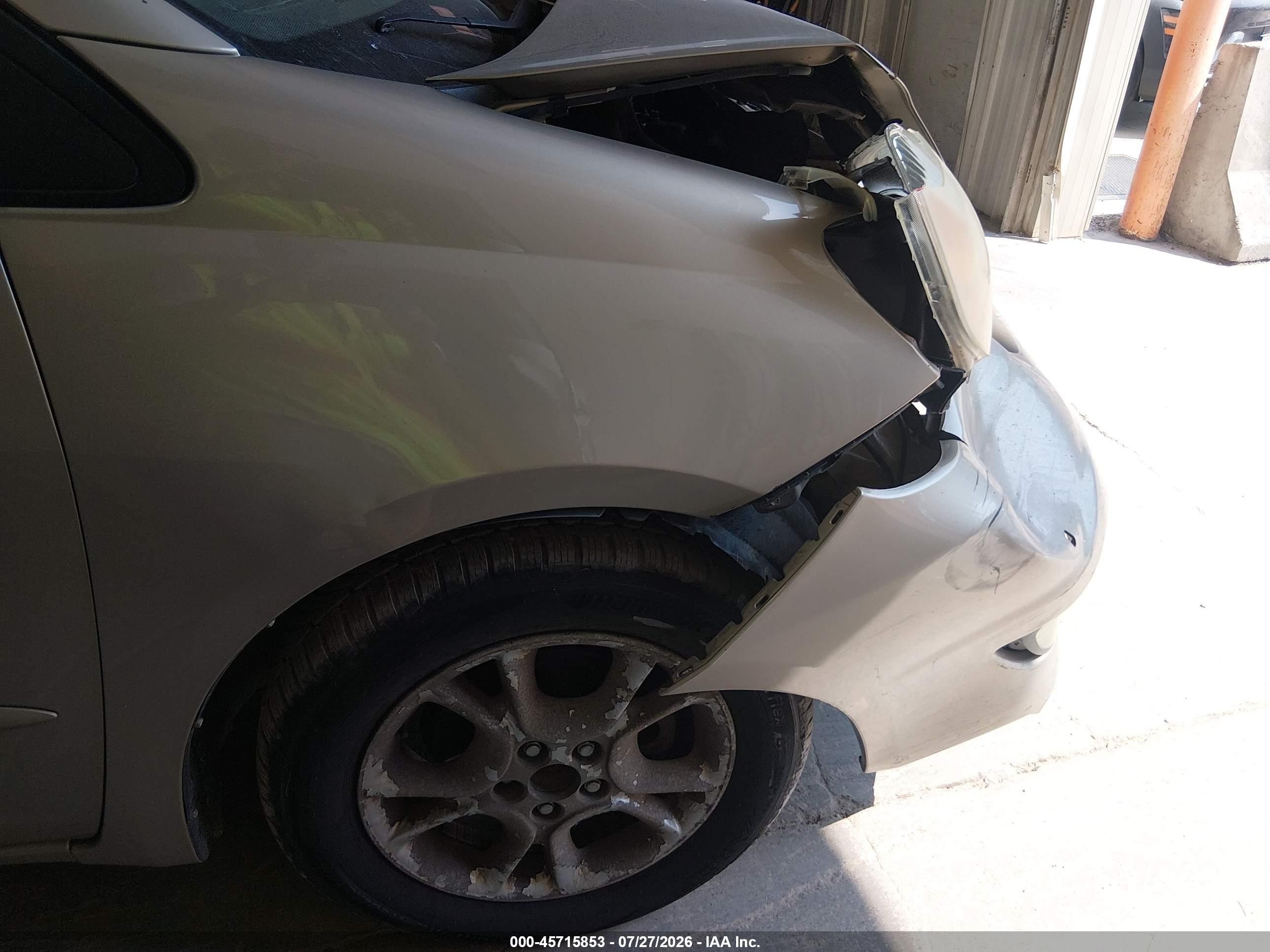 2004 Toyota Sienna Xle Limited Золотой vin: 5TDZA22C04S128796