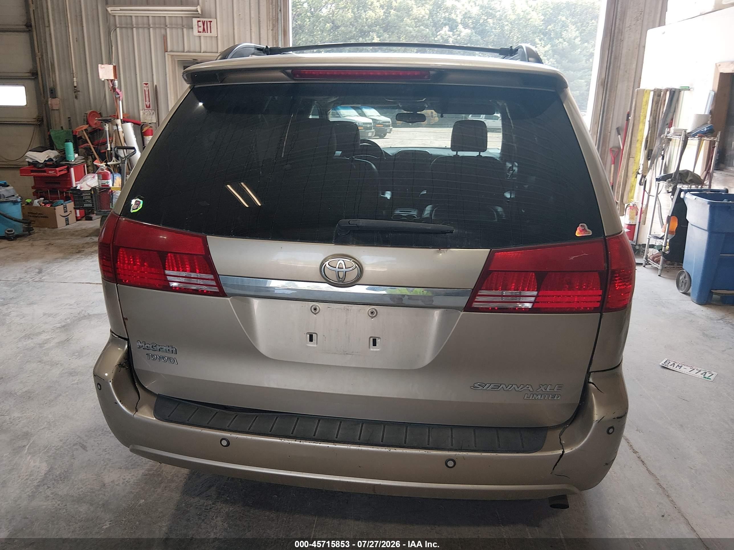 2004 Toyota Sienna Xle Limited Золотой vin: 5TDZA22C04S128796
