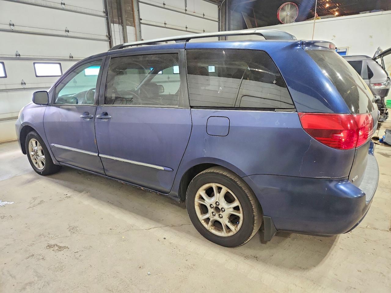 2005 Toyota Sienna Xle Limited 7 Passenger Синий vin: 5TDZA22C05S270146