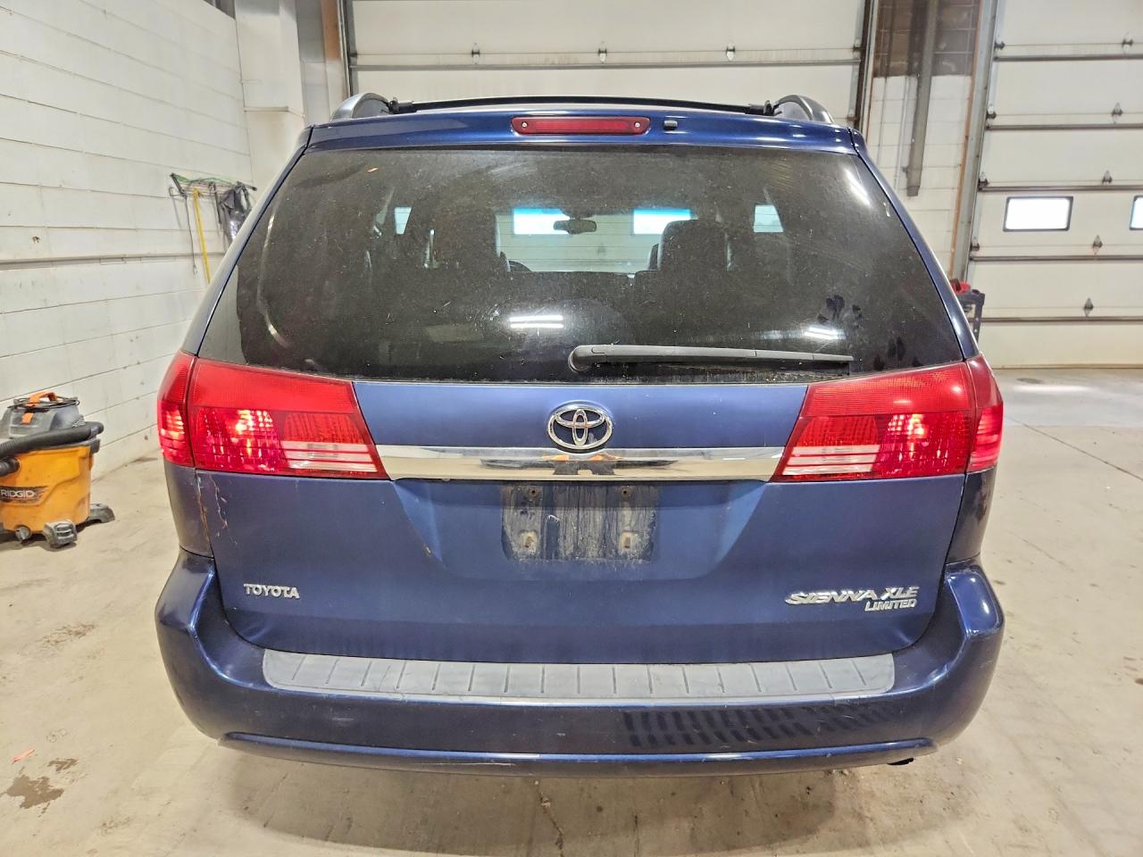 2005 Toyota Sienna Xle Limited 7 Passenger Синий vin: 5TDZA22C05S270146