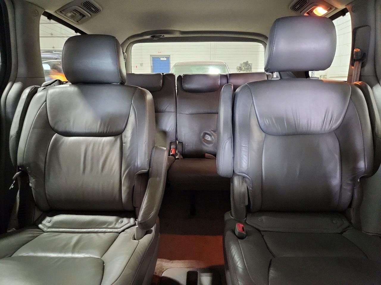 2005 Toyota Sienna Xle Limited 7 Passenger Синий vin: 5TDZA22C05S270146